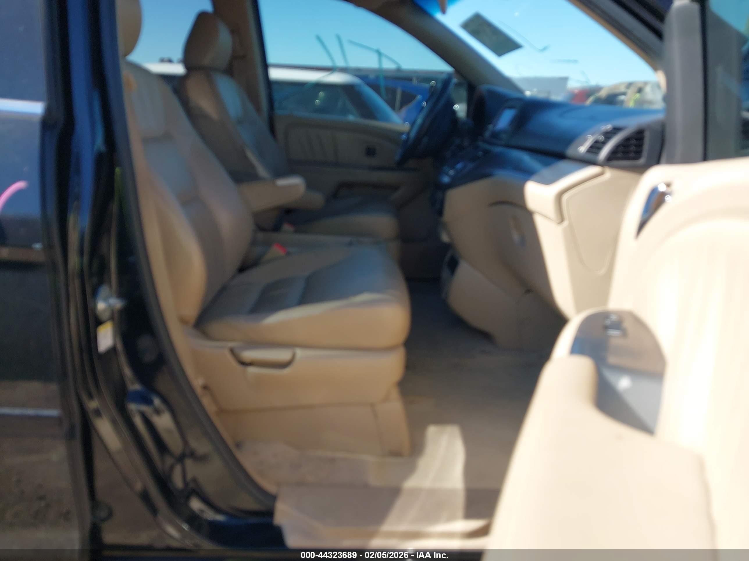 HONDA ODYSSEY image 5