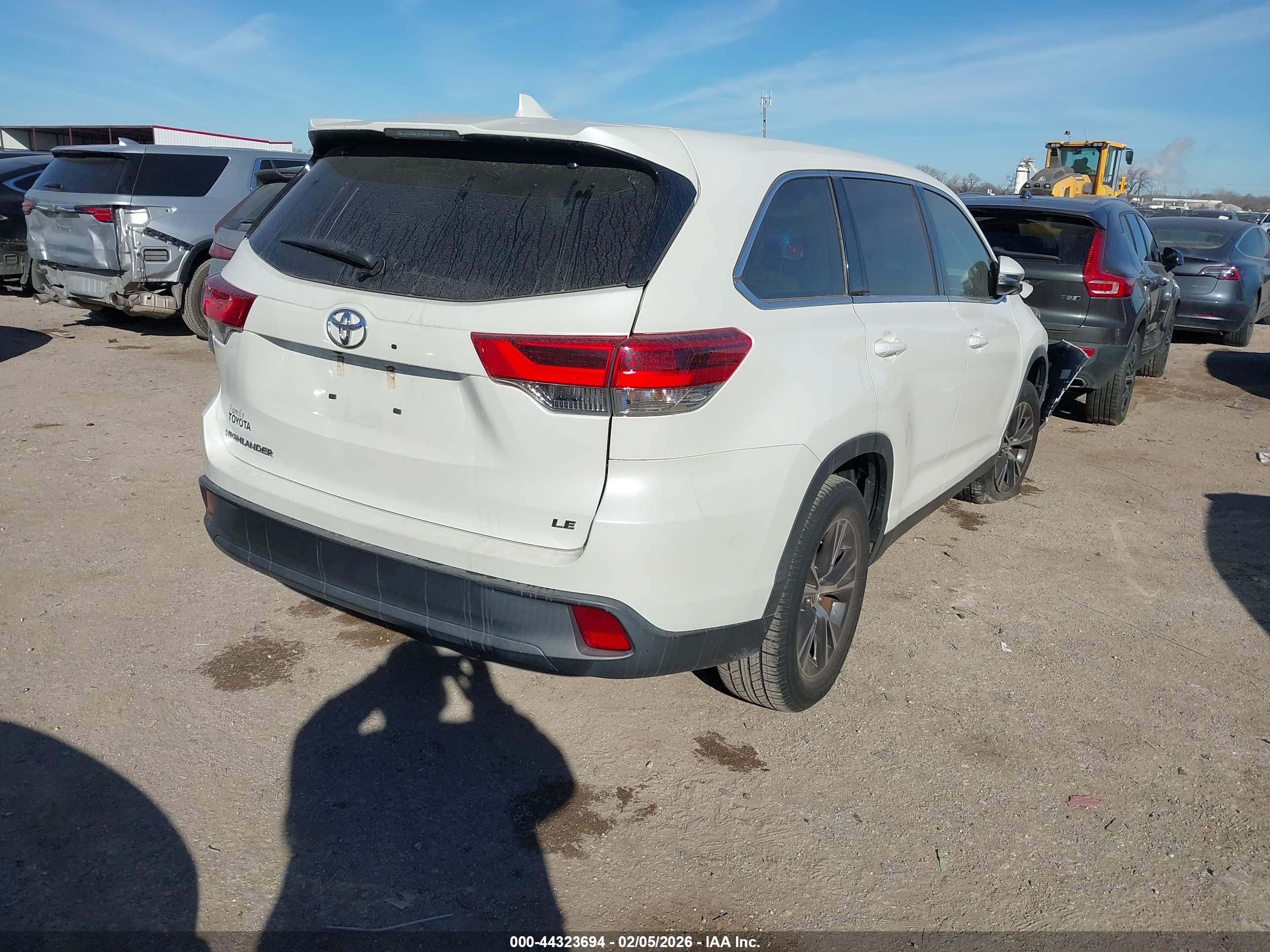 TOYOTA HIGHLANDER image 4
