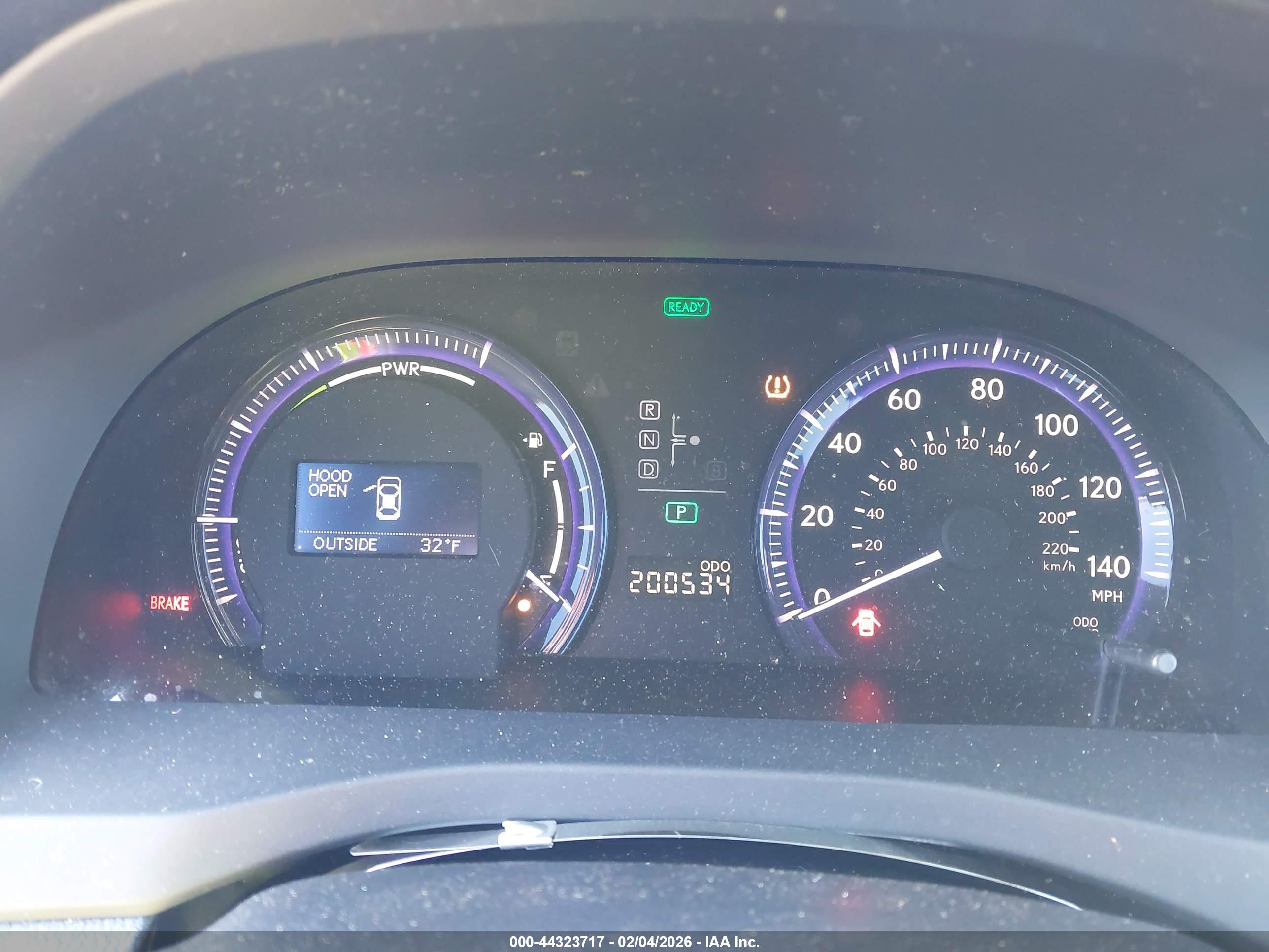 LEXUS HS image 7