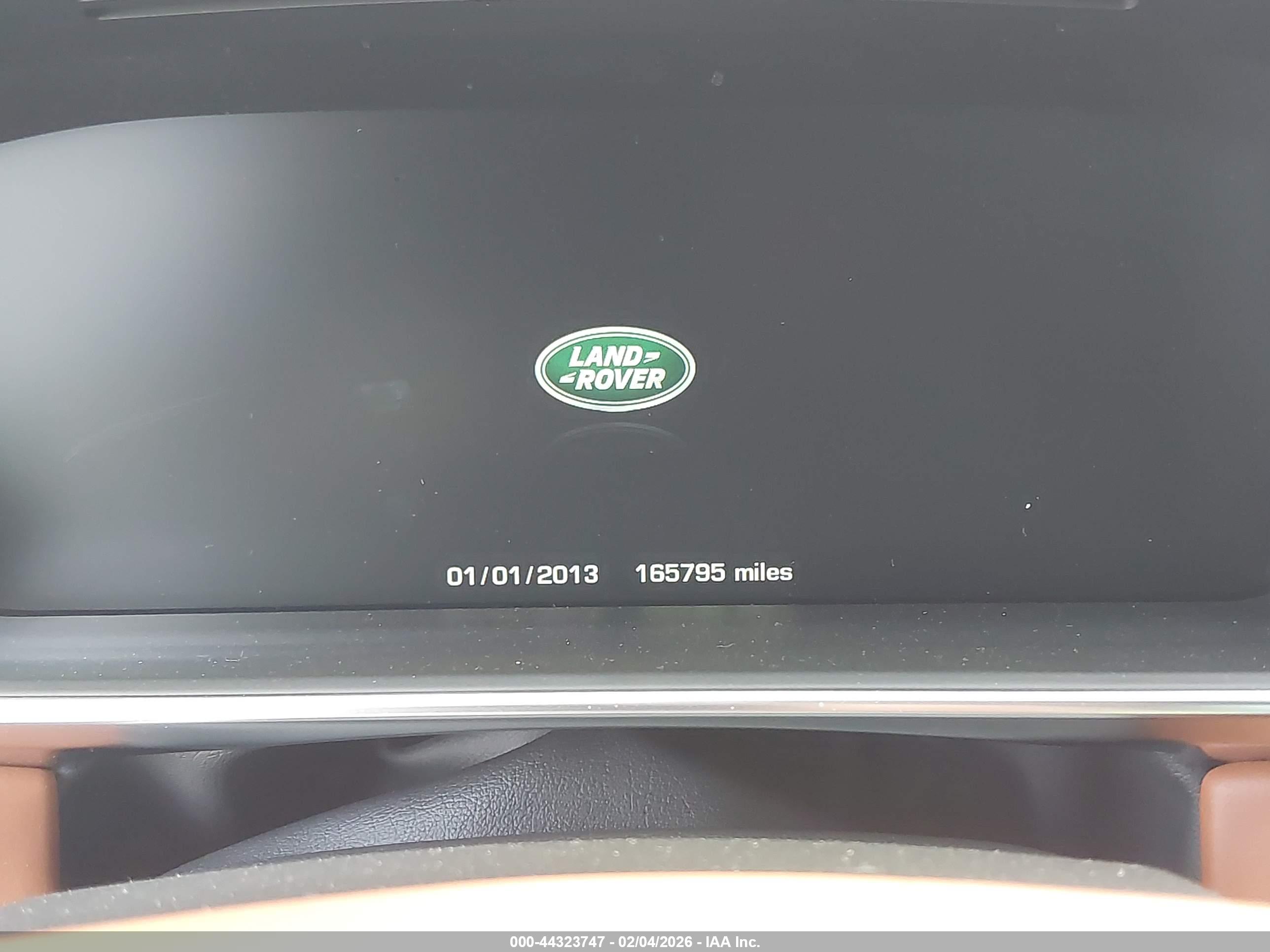 LAND ROVER image 7
