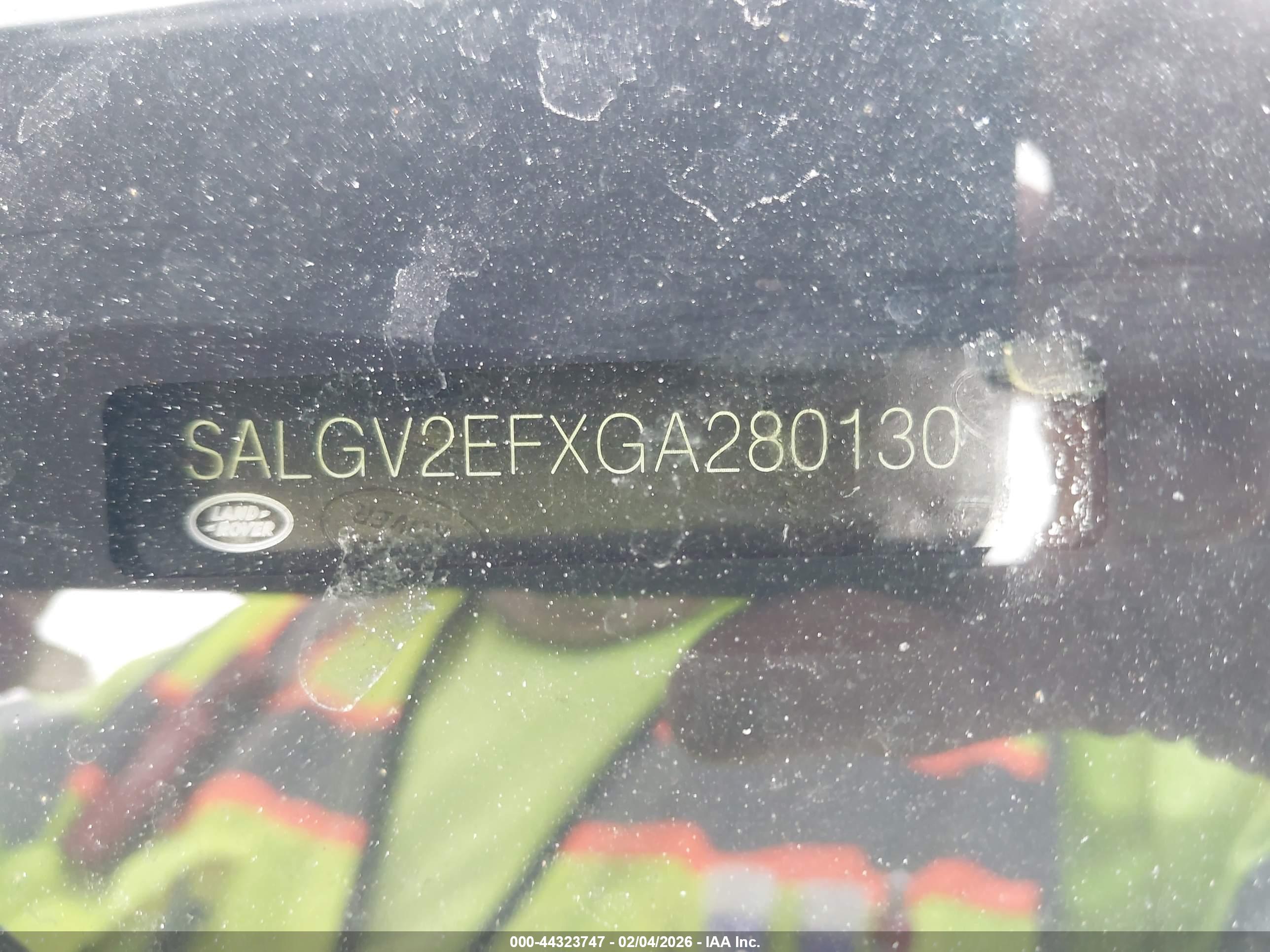 LAND ROVER image 9