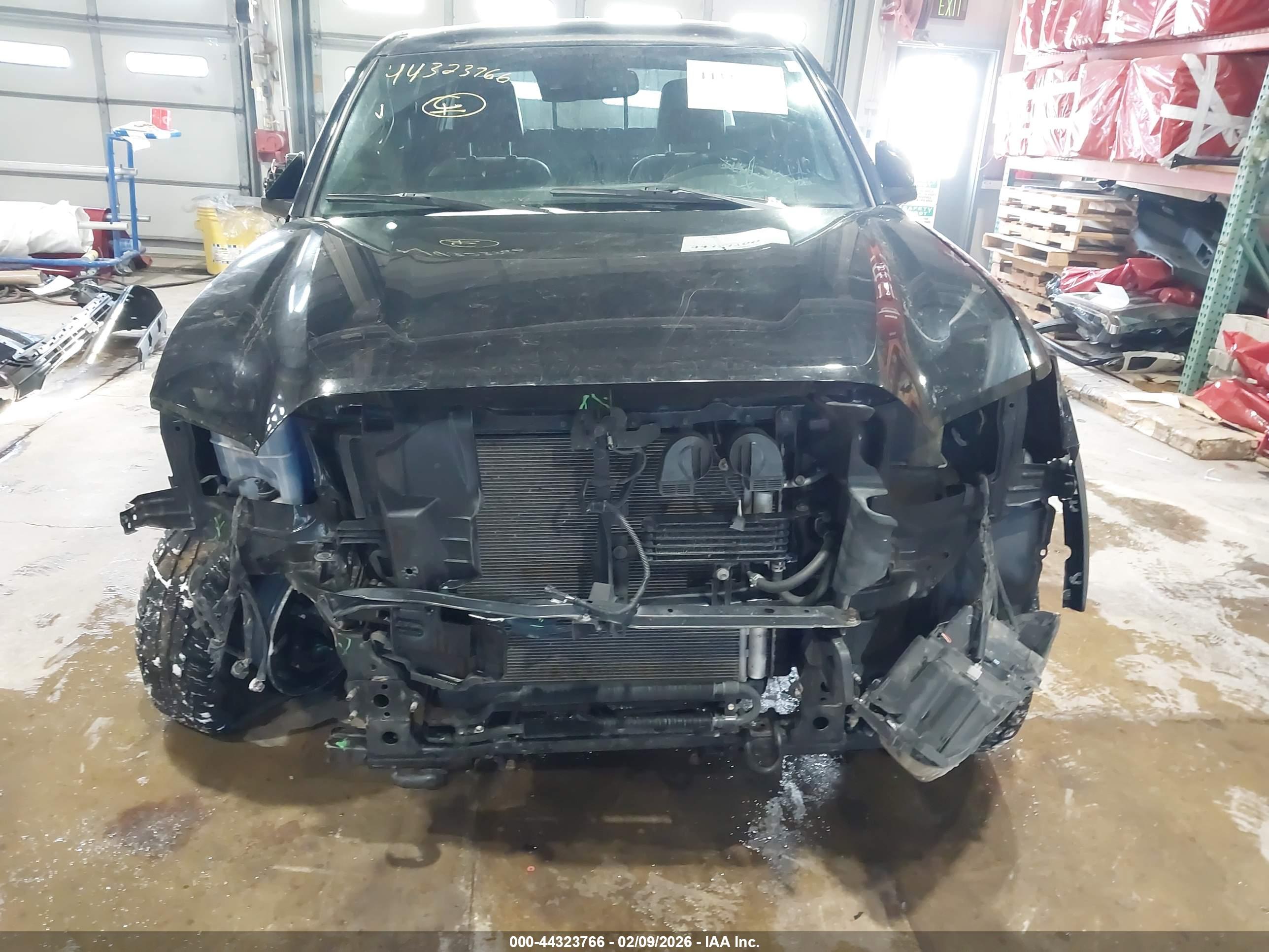 TOYOTA TACOMA image 6