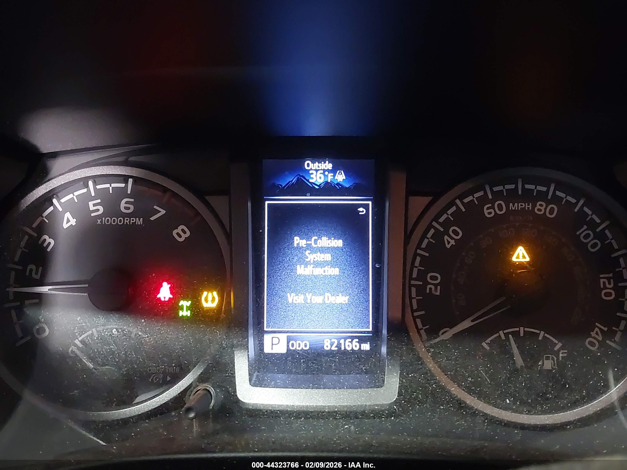 TOYOTA TACOMA image 7