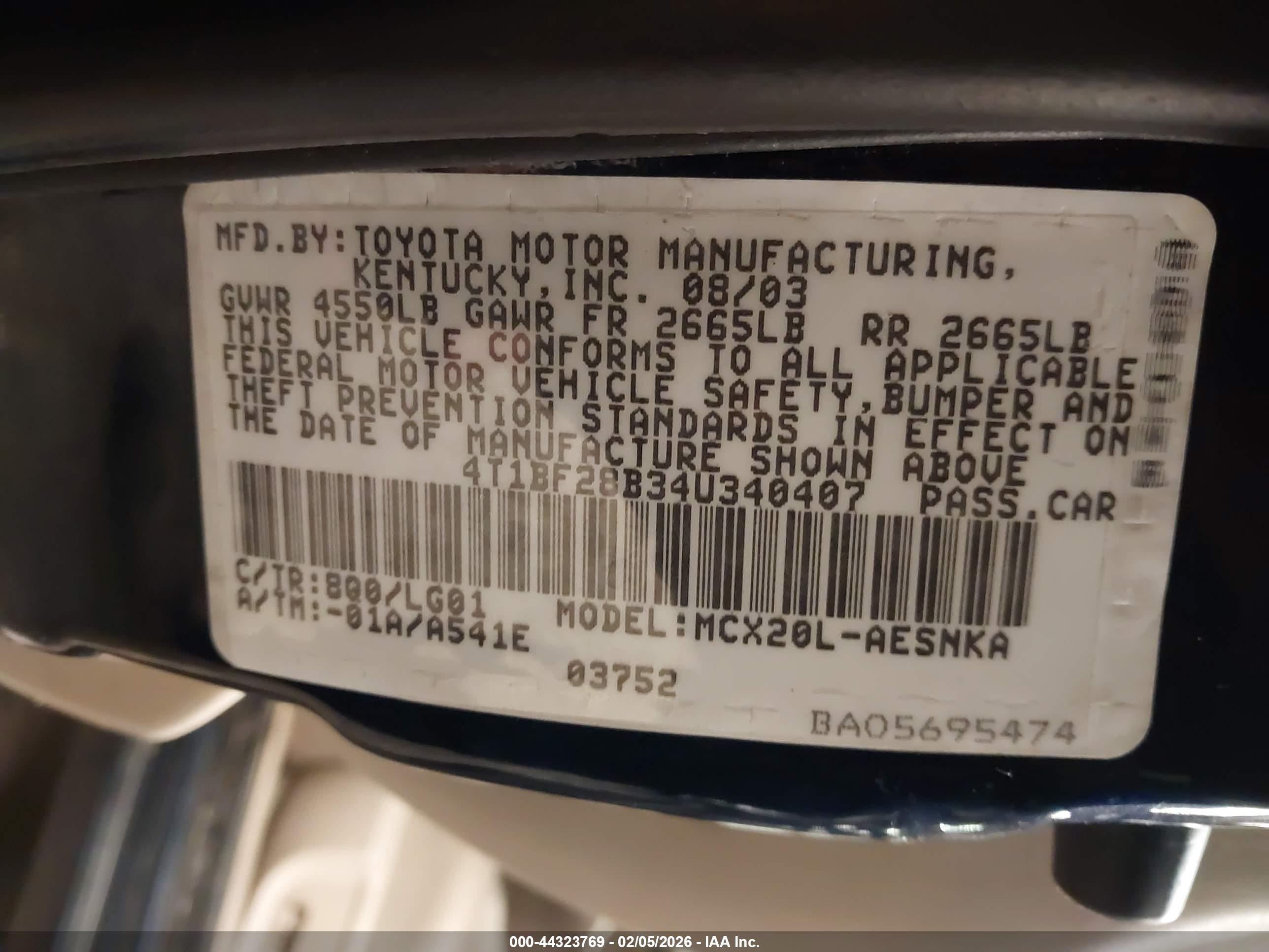 TOYOTA AVALON image 9