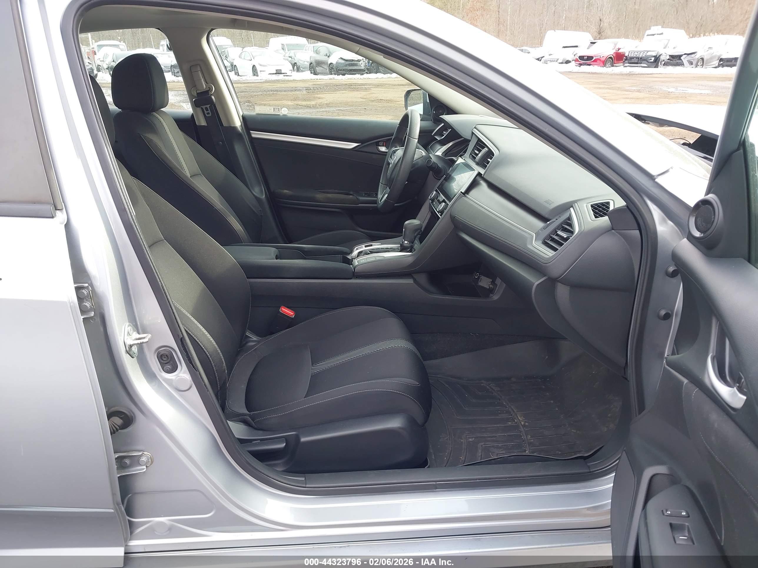 HONDA CIVIC image 5