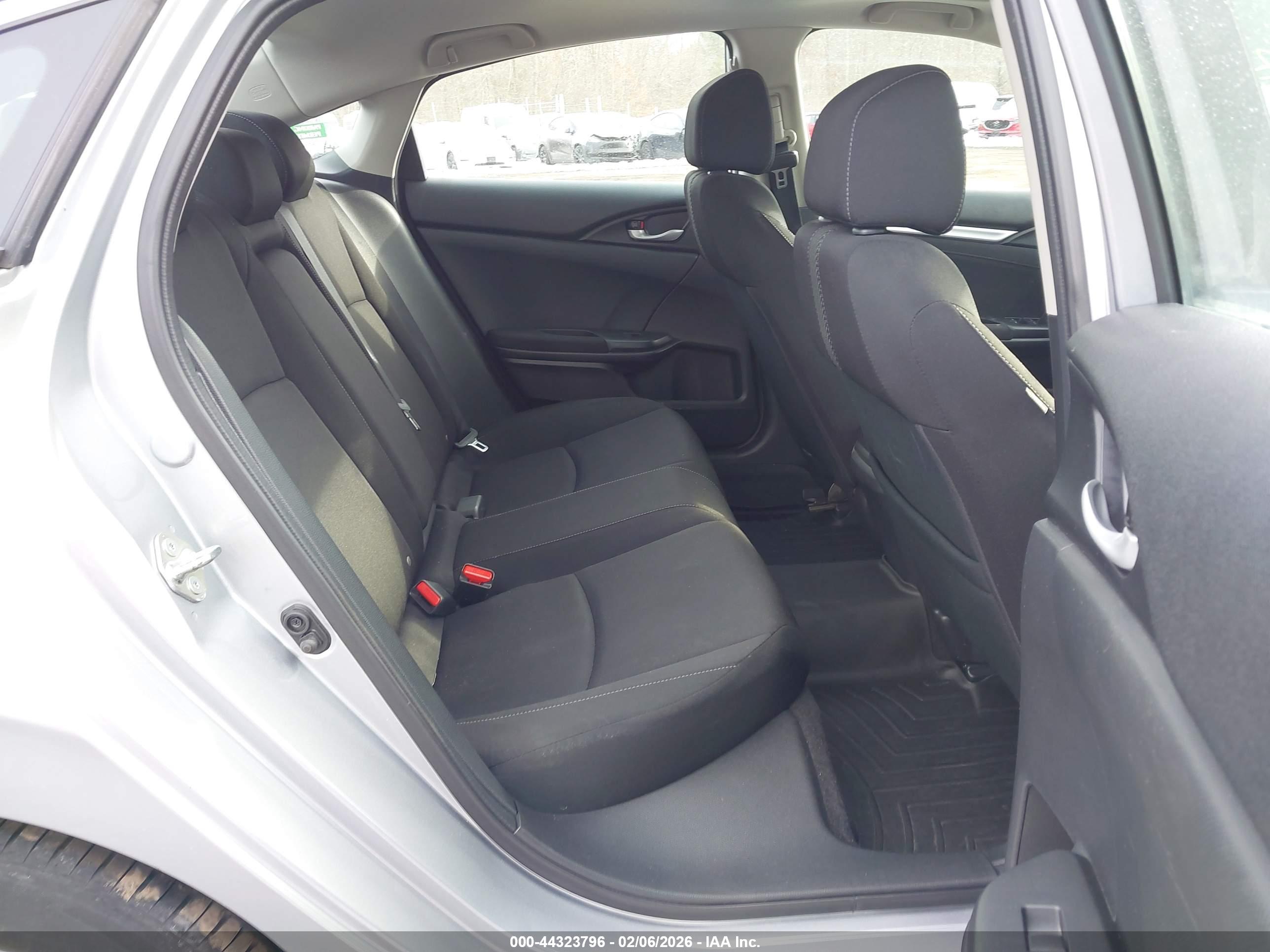 HONDA CIVIC image 8