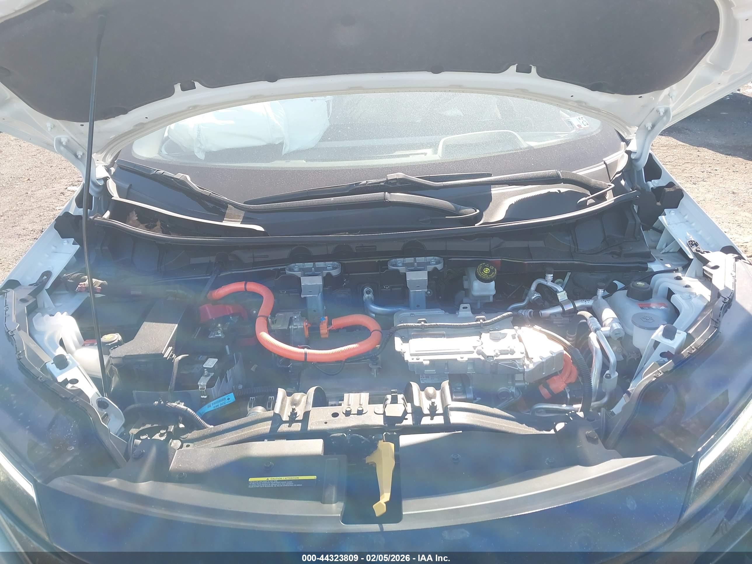NISSAN ARIYA image 10