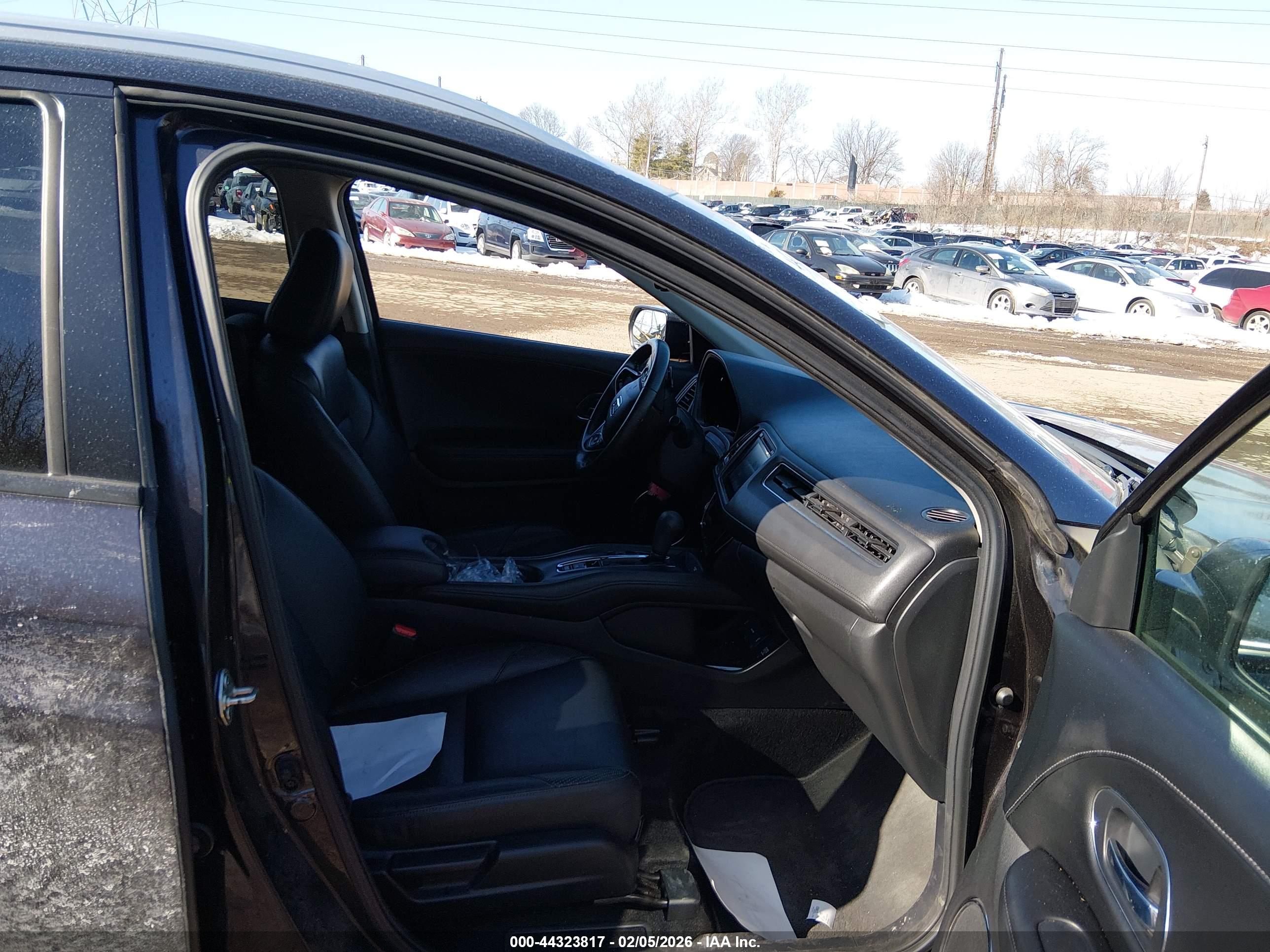 HONDA HR-V image 5