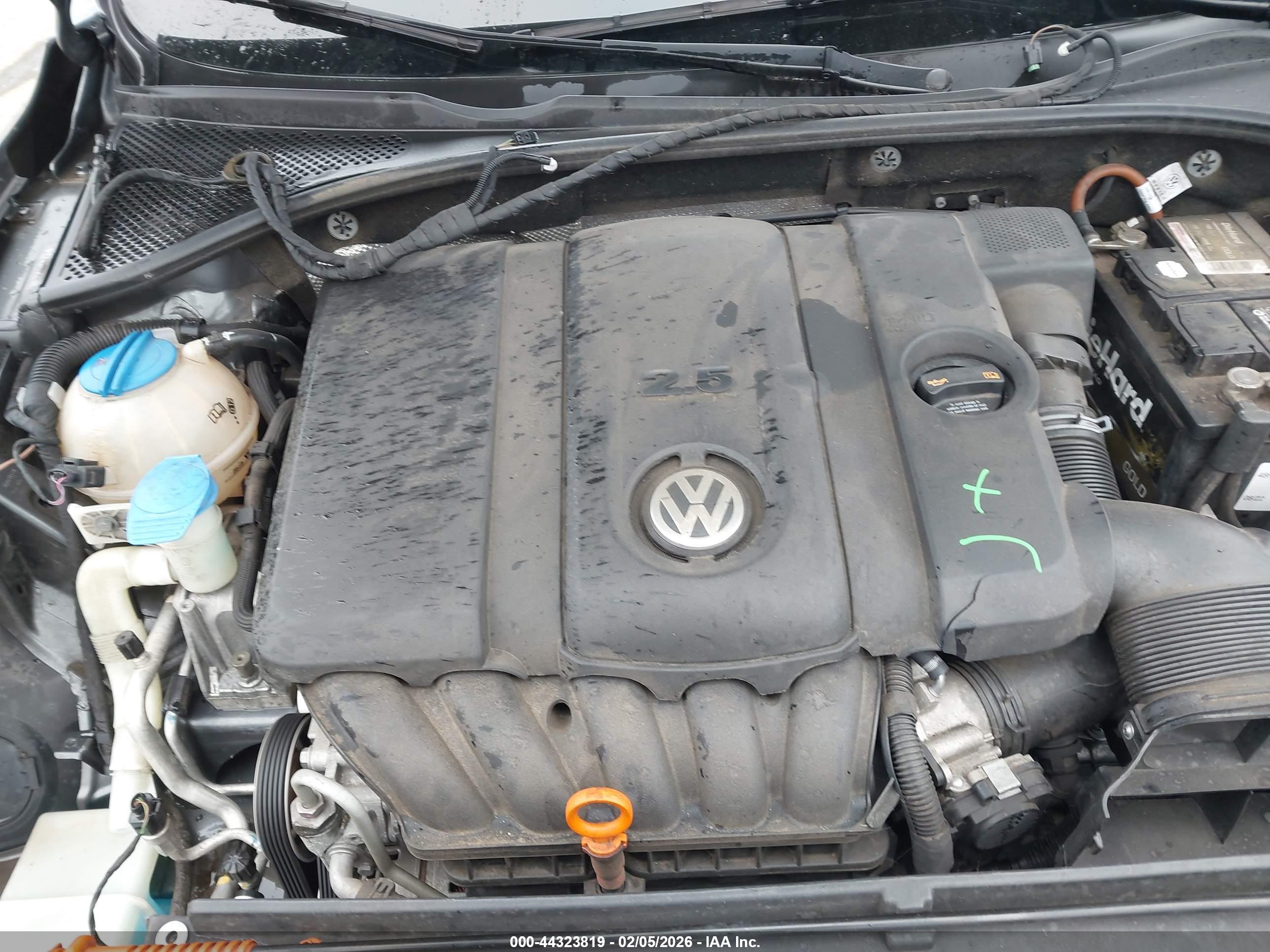 VOLKSWAGEN PASSAT image 10
