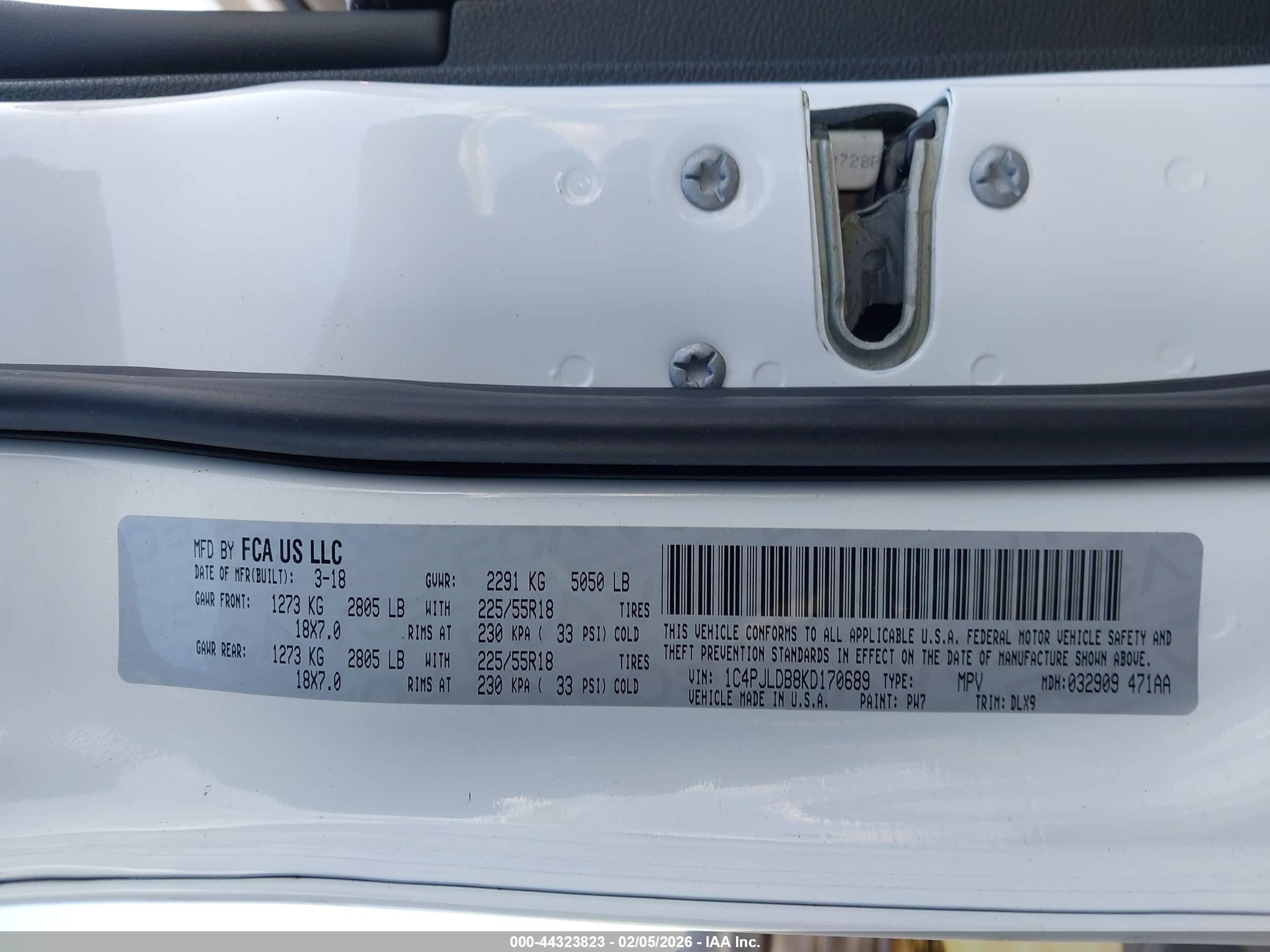 JEEP CHEROKEE image 9