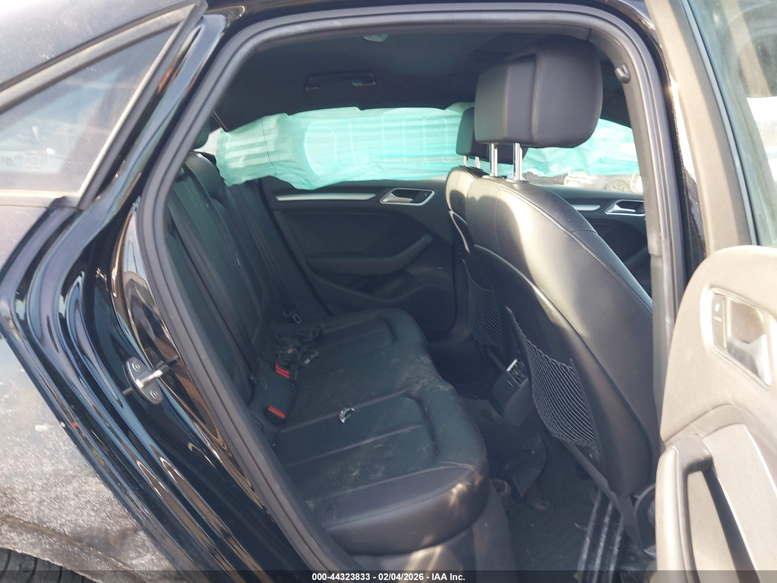 AUDI A3 image 8