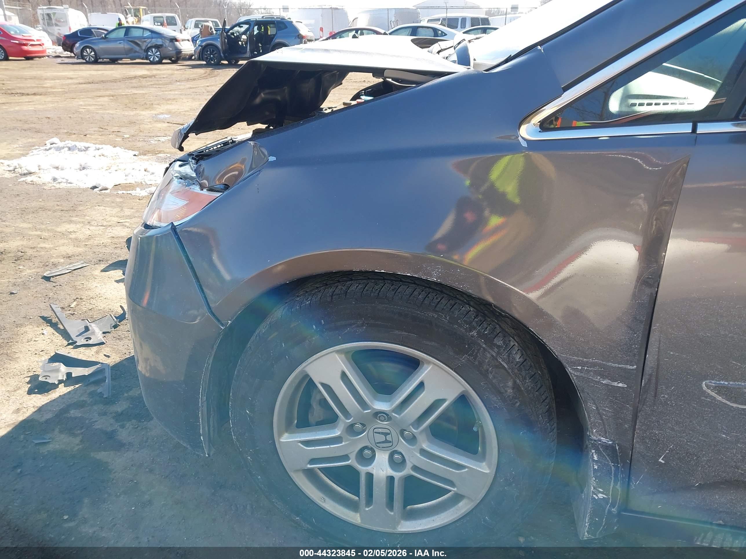 HONDA ODYSSEY image 6