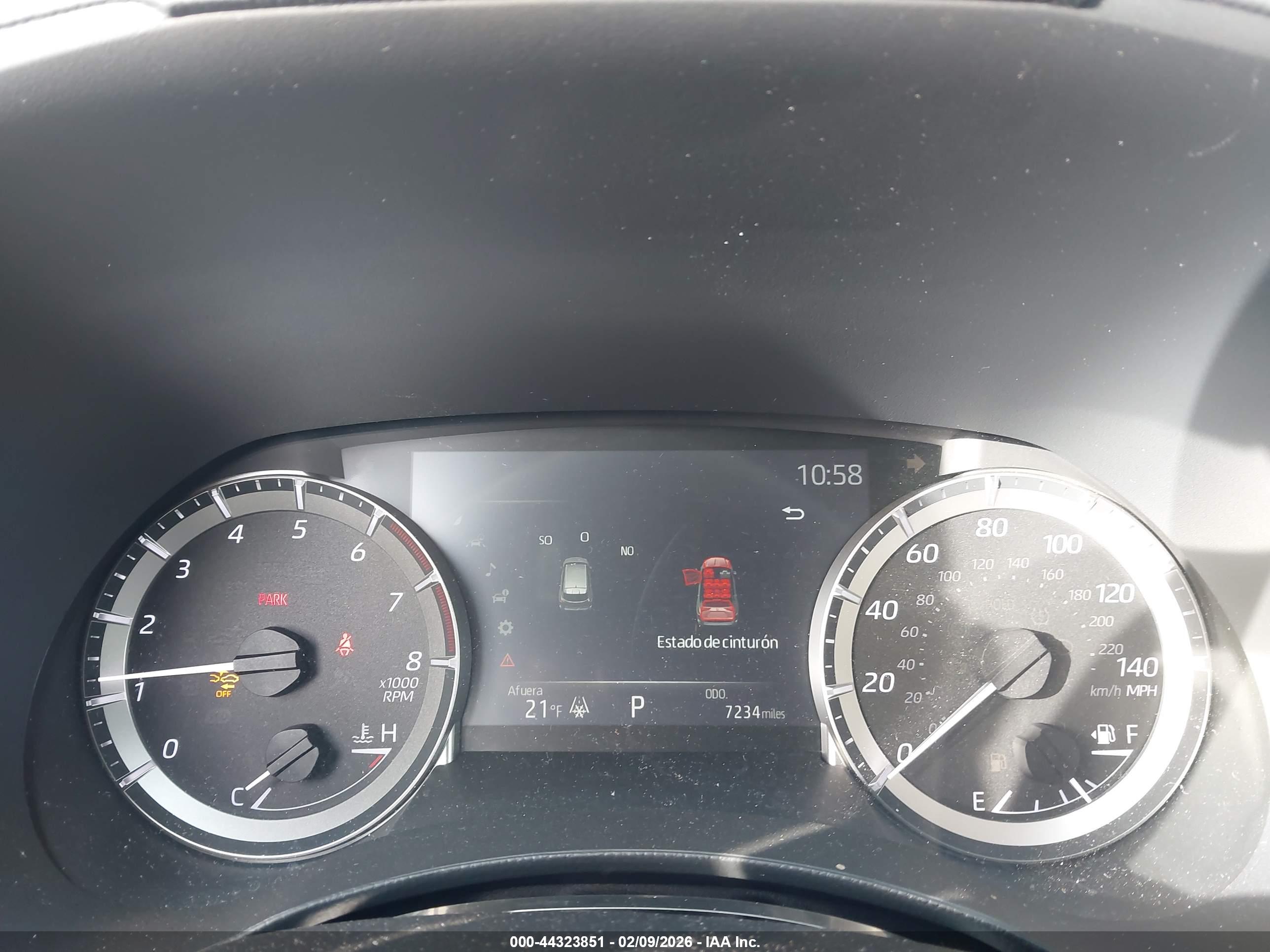 TOYOTA HIGHLANDER image 7