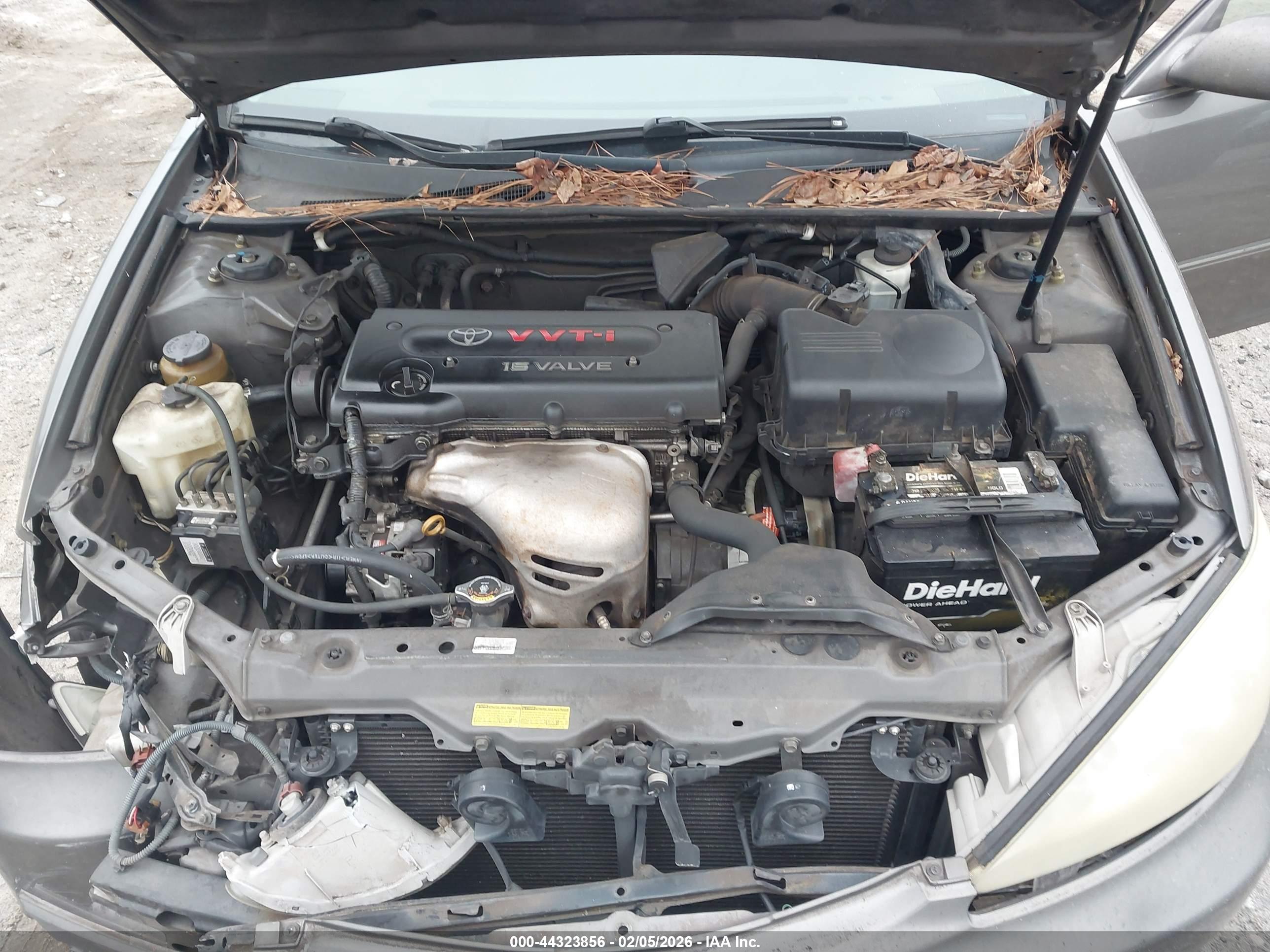 TOYOTA CAMRY image 10