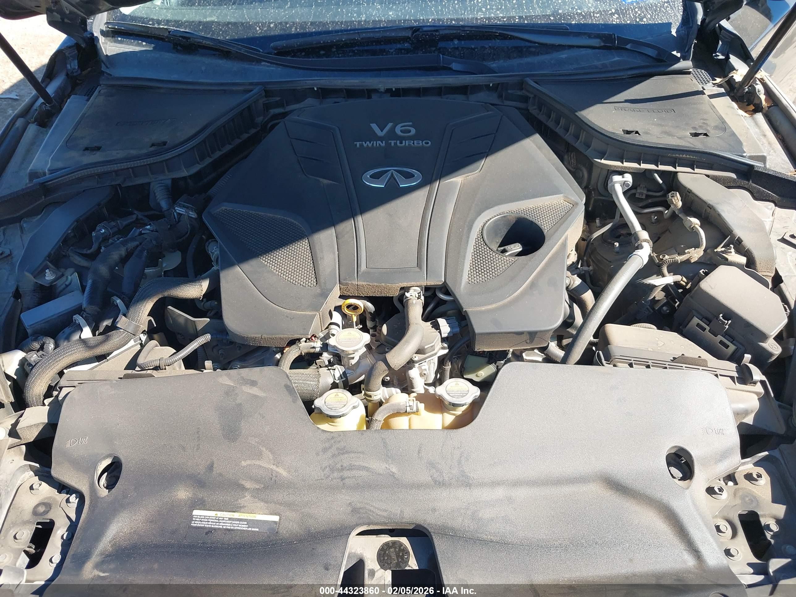 INFINITI Q50 image 10
