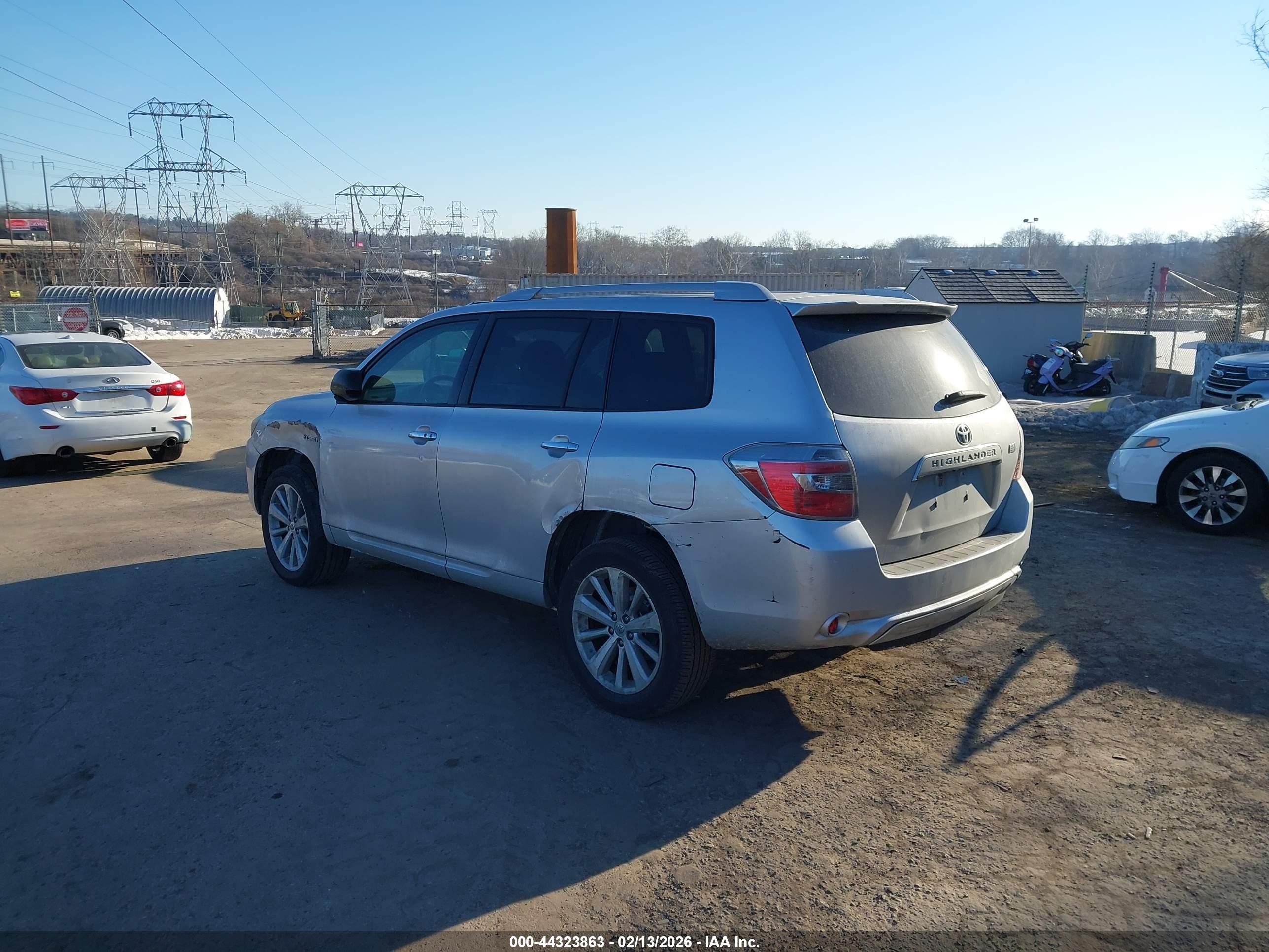 TOYOTA HIGHLANDER image 3