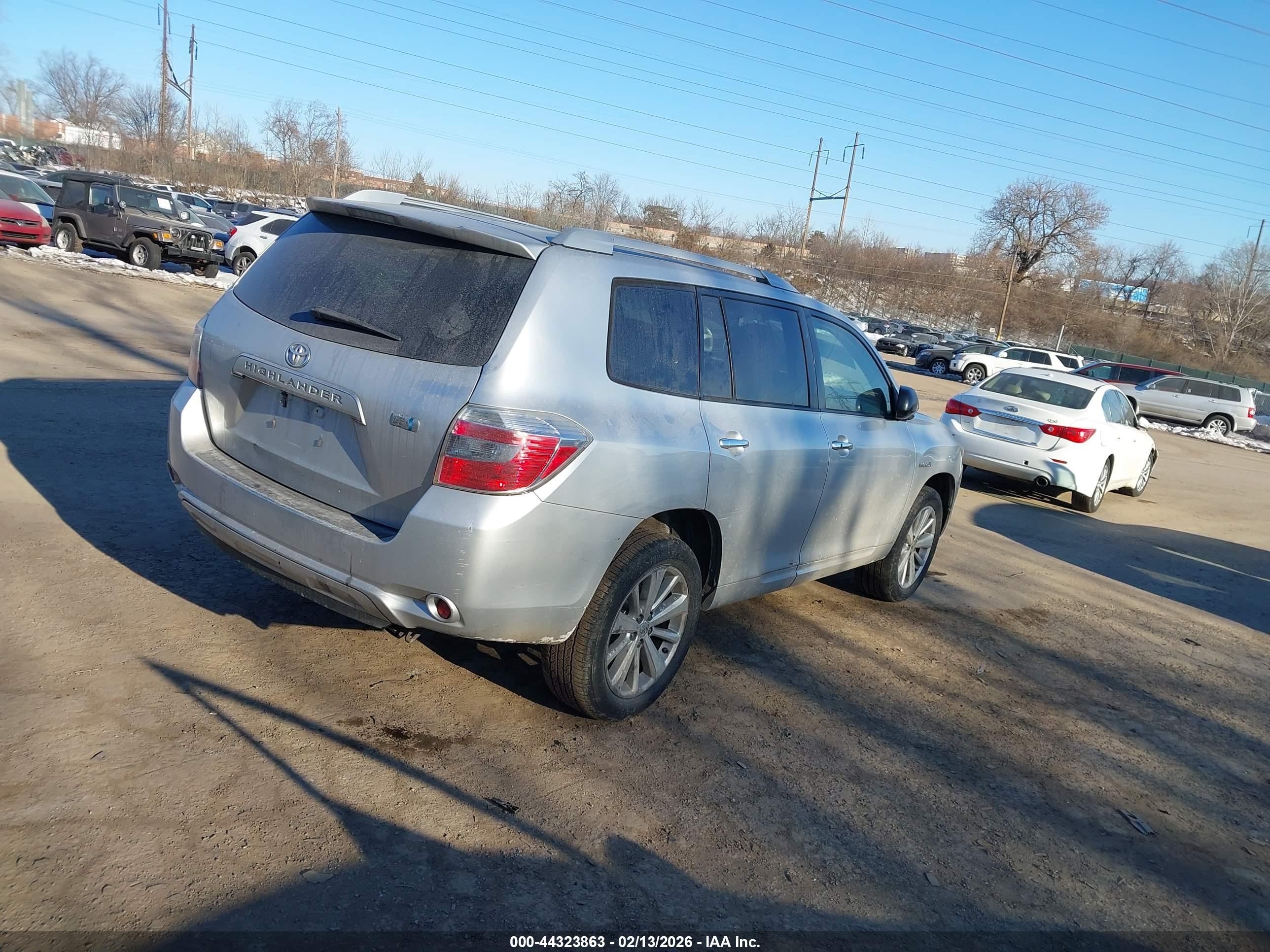 TOYOTA HIGHLANDER image 4