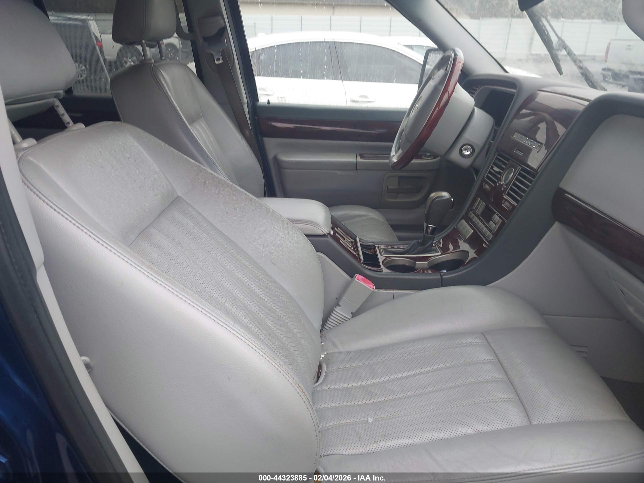 LINCOLN AVIATOR image 5