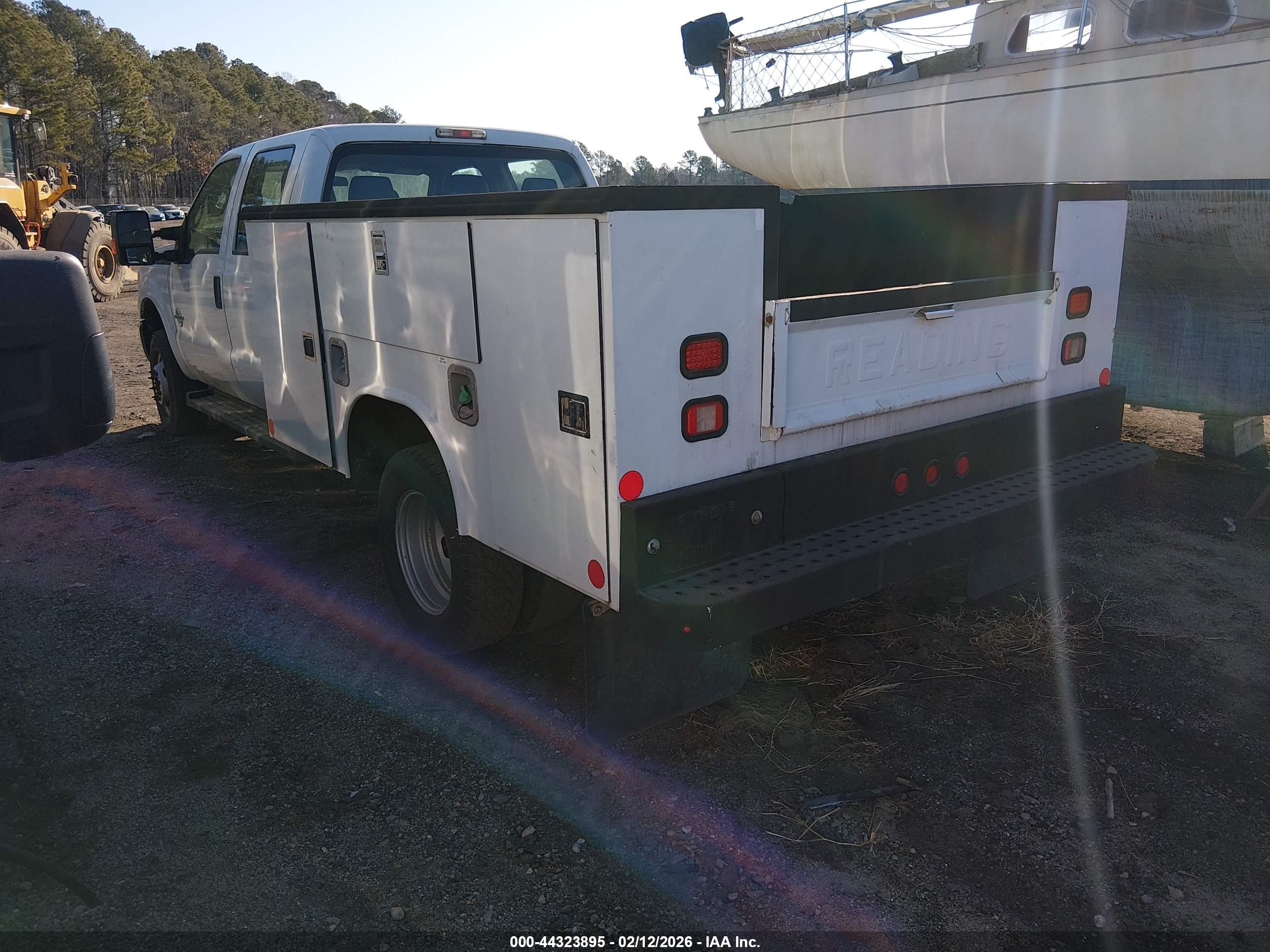 FORD F-350 image 3