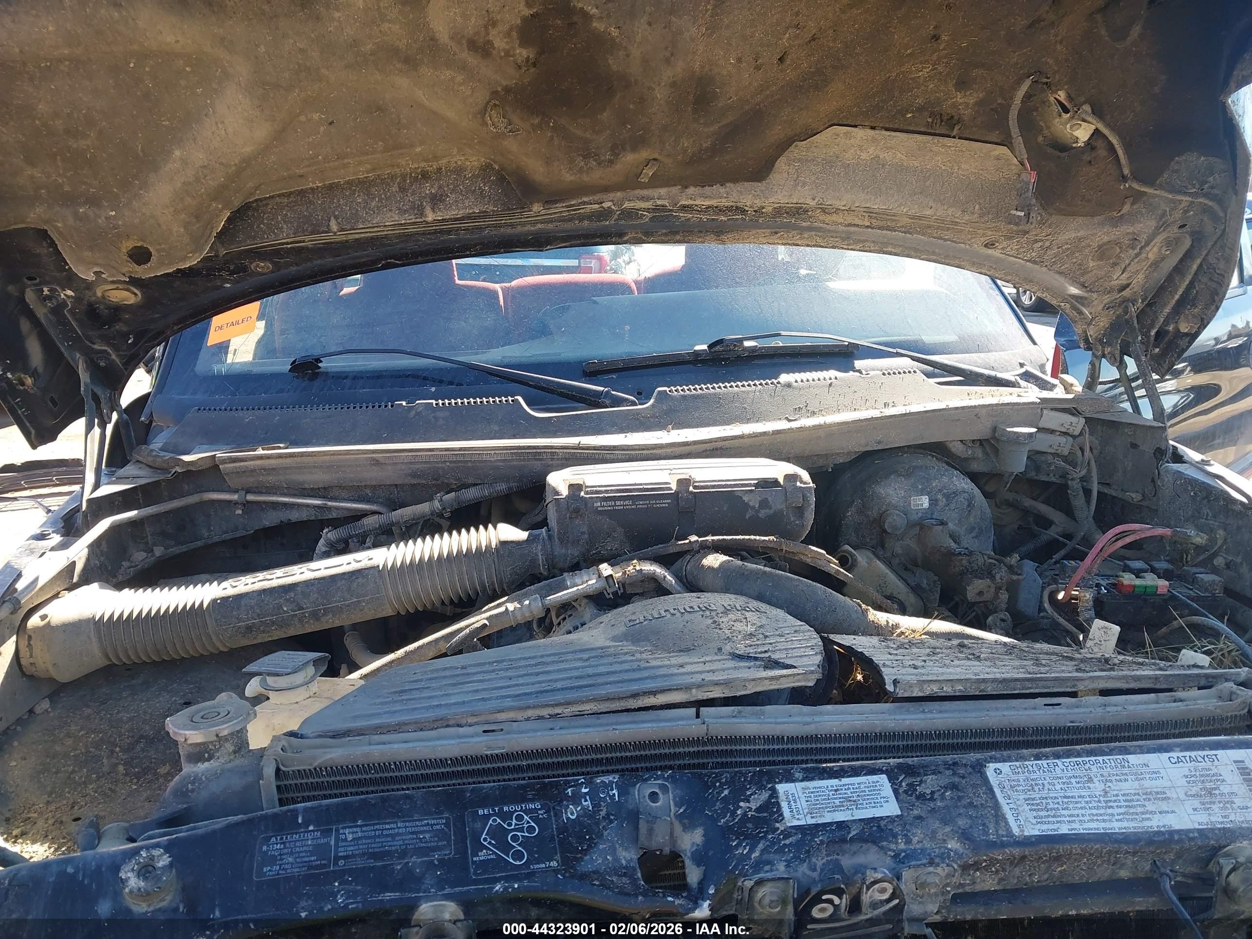 DODGE RAM image 10