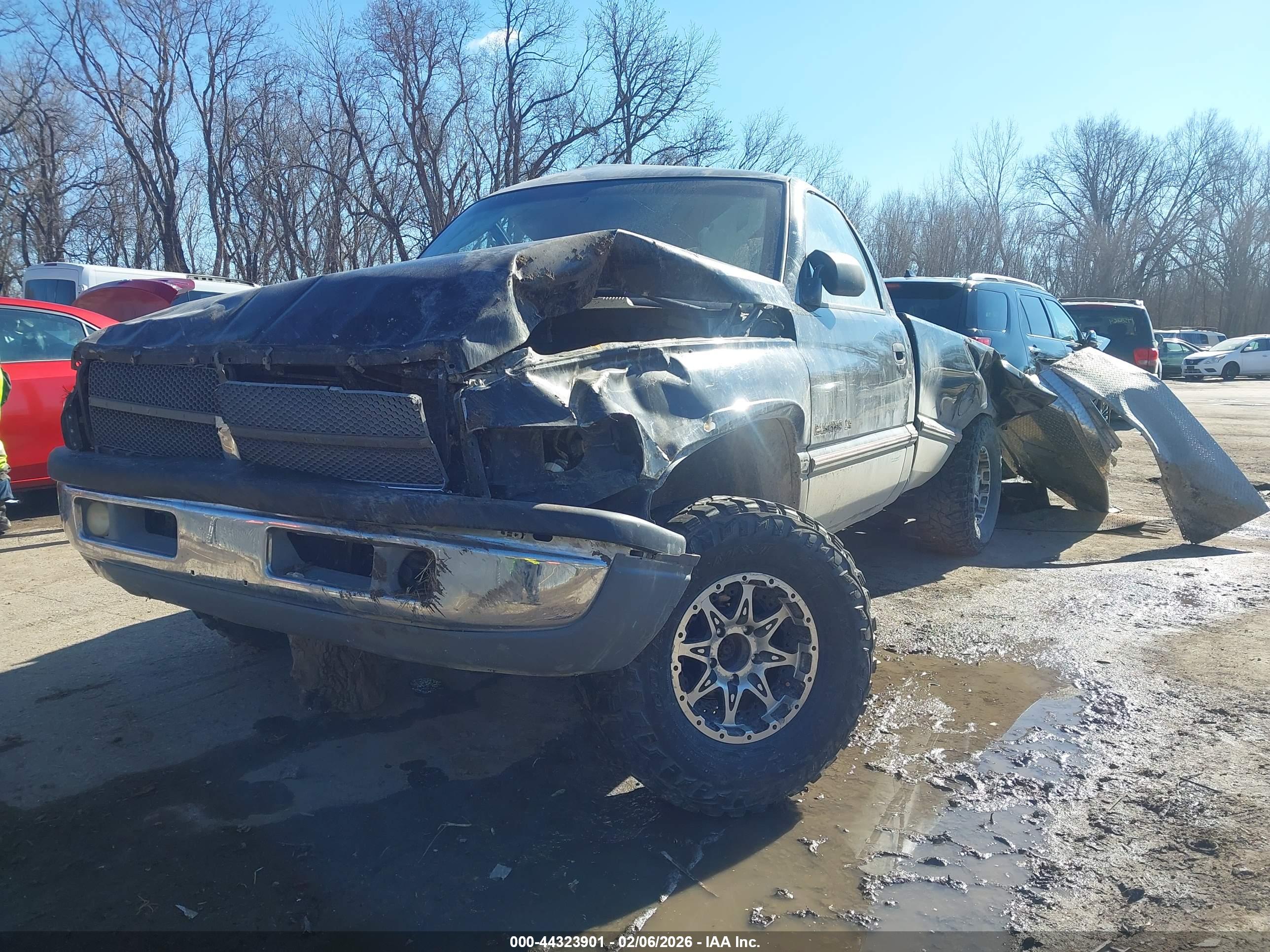DODGE RAM image 2