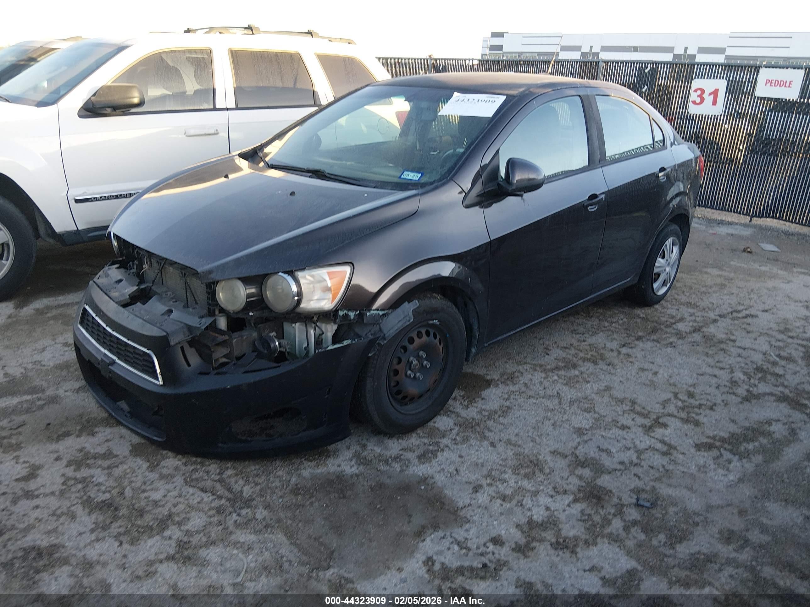 CHEVROLET SONIC image 2