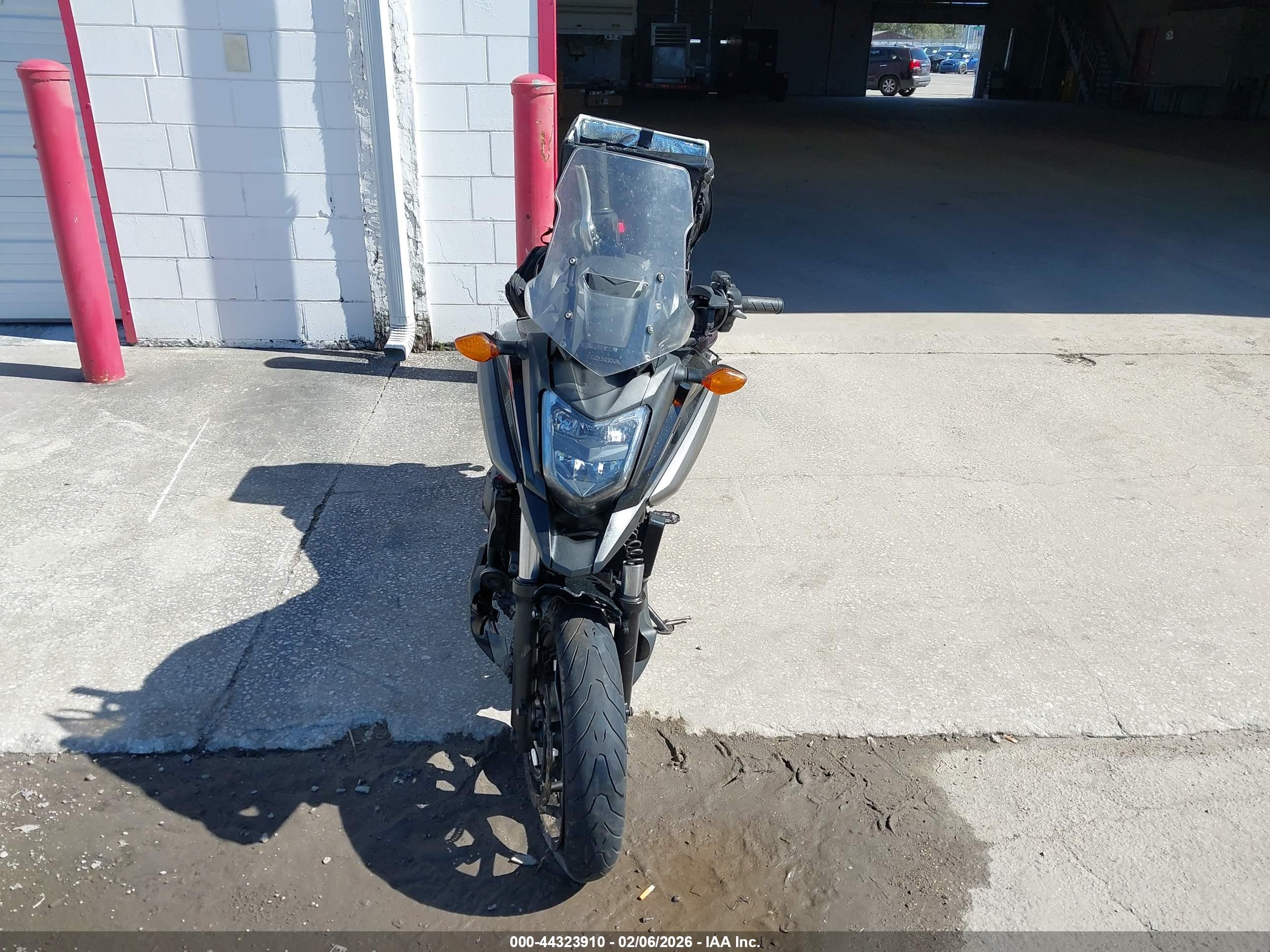 HONDA NC750 image 5