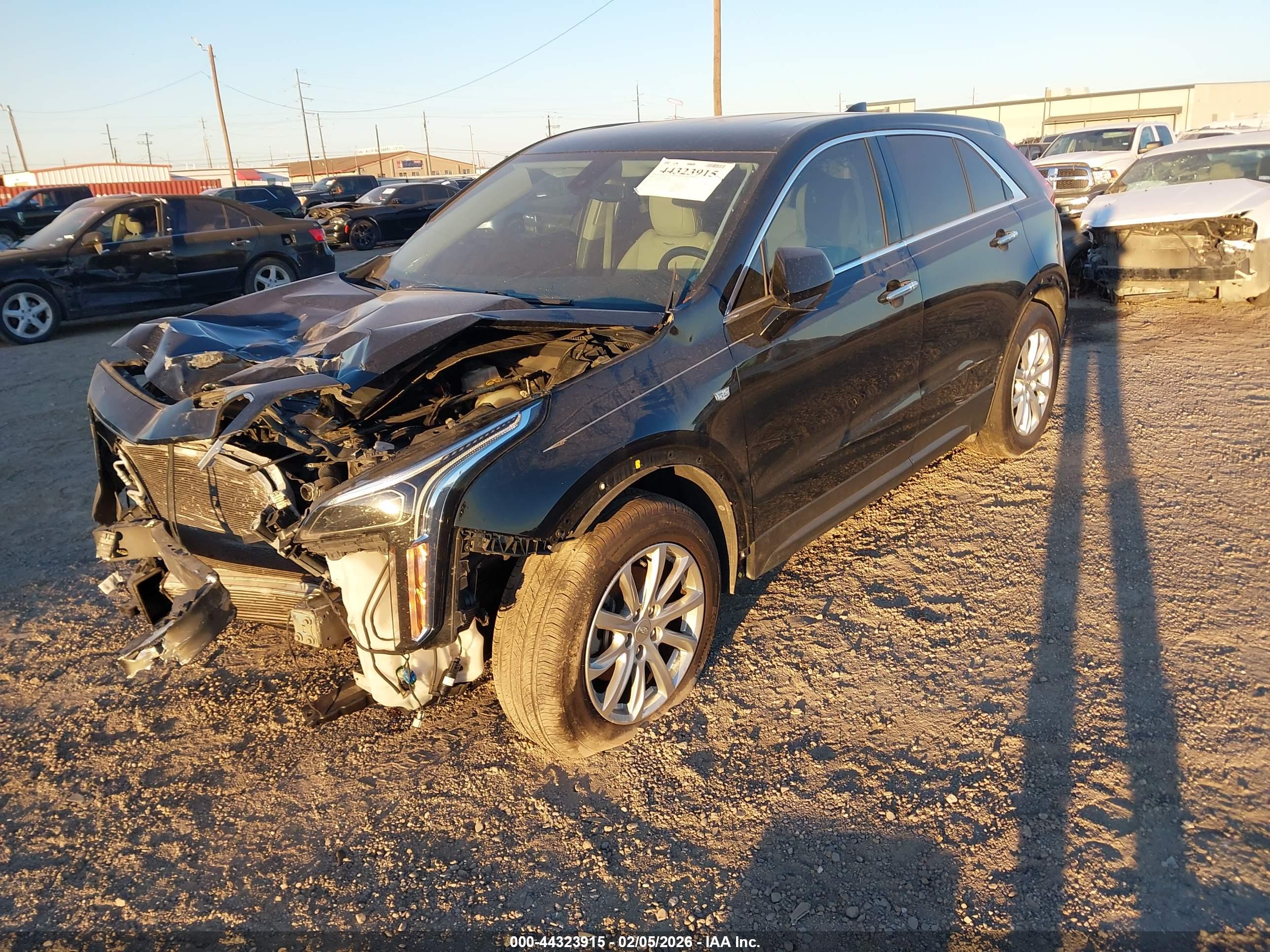 CADILLAC XT4 image 2