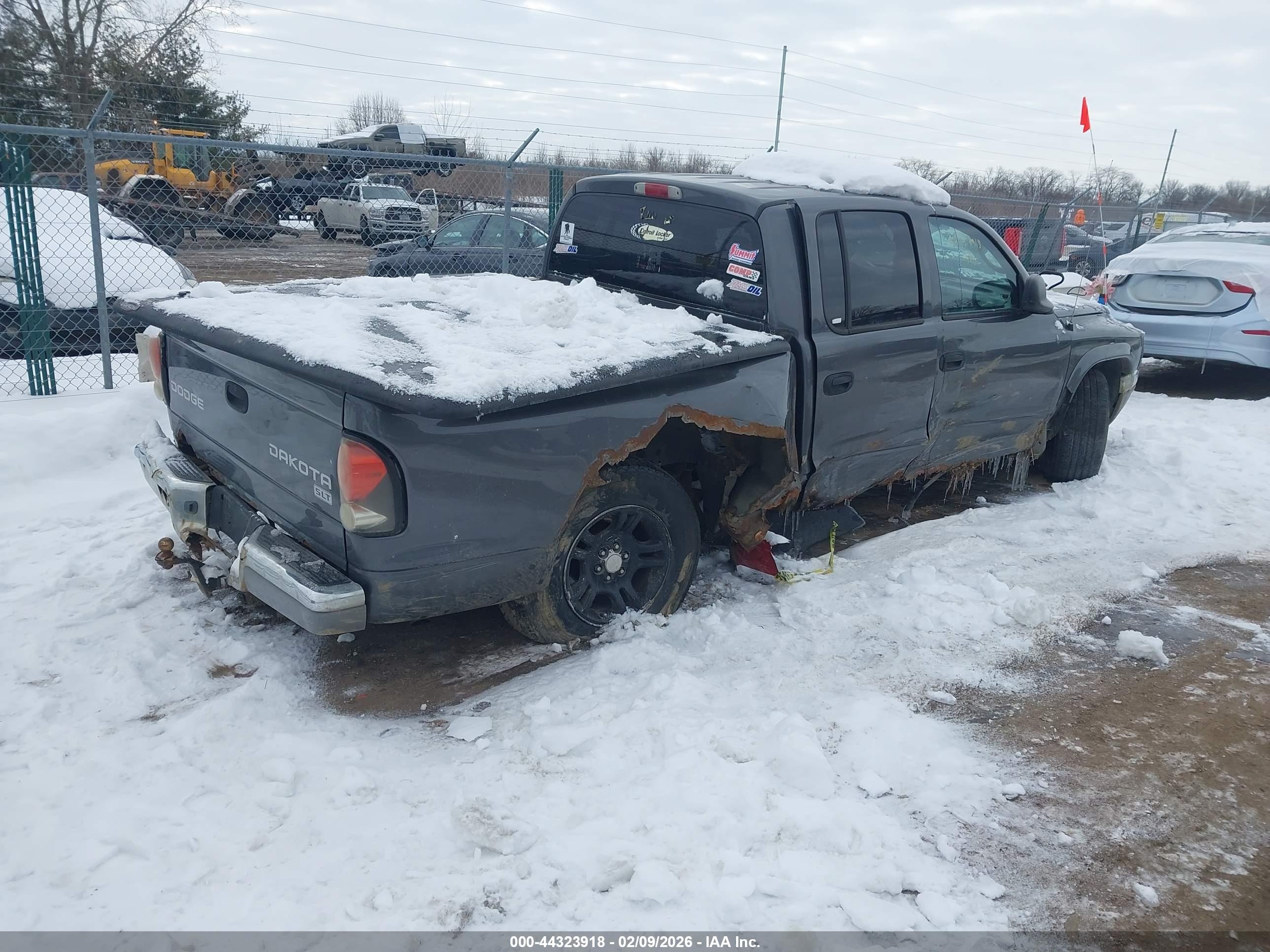 DODGE DAKOTA image 4