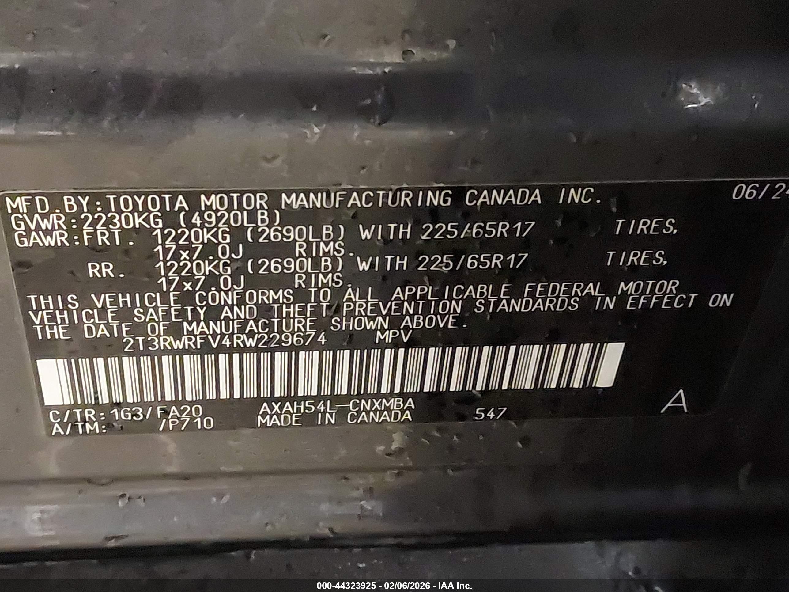 TOYOTA RAV4 image 9