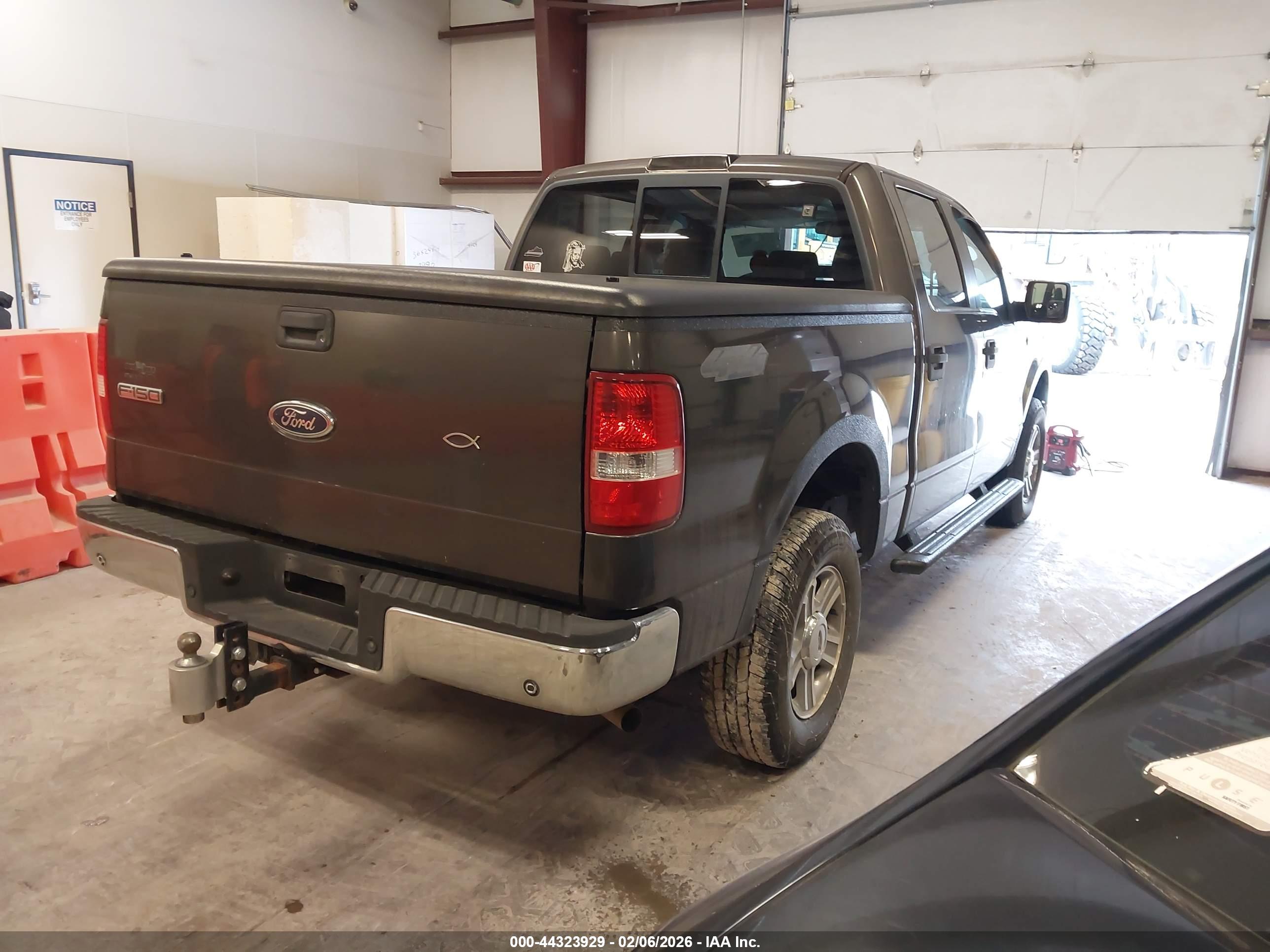 FORD F-150 image 4
