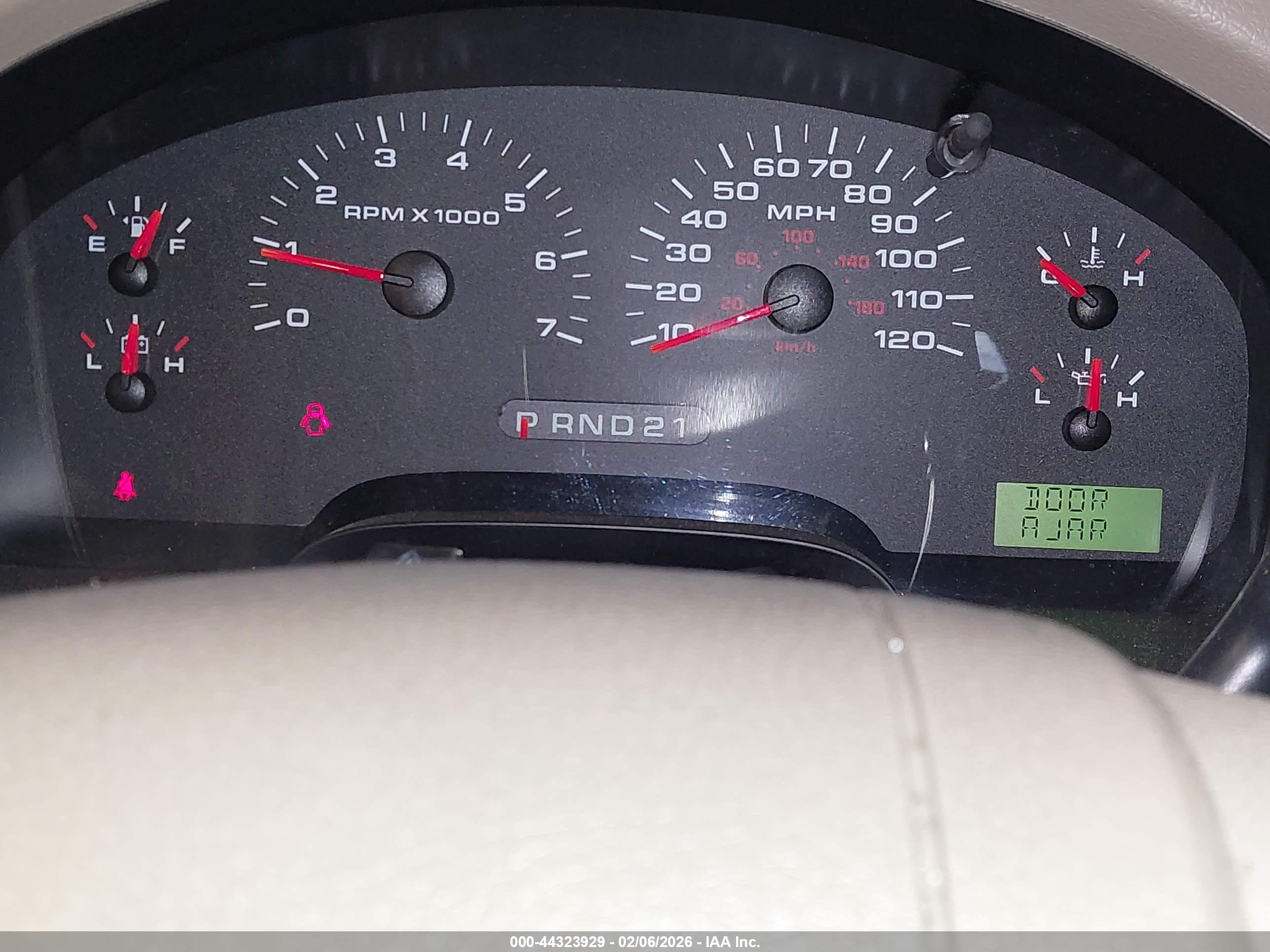 FORD F-150 image 7