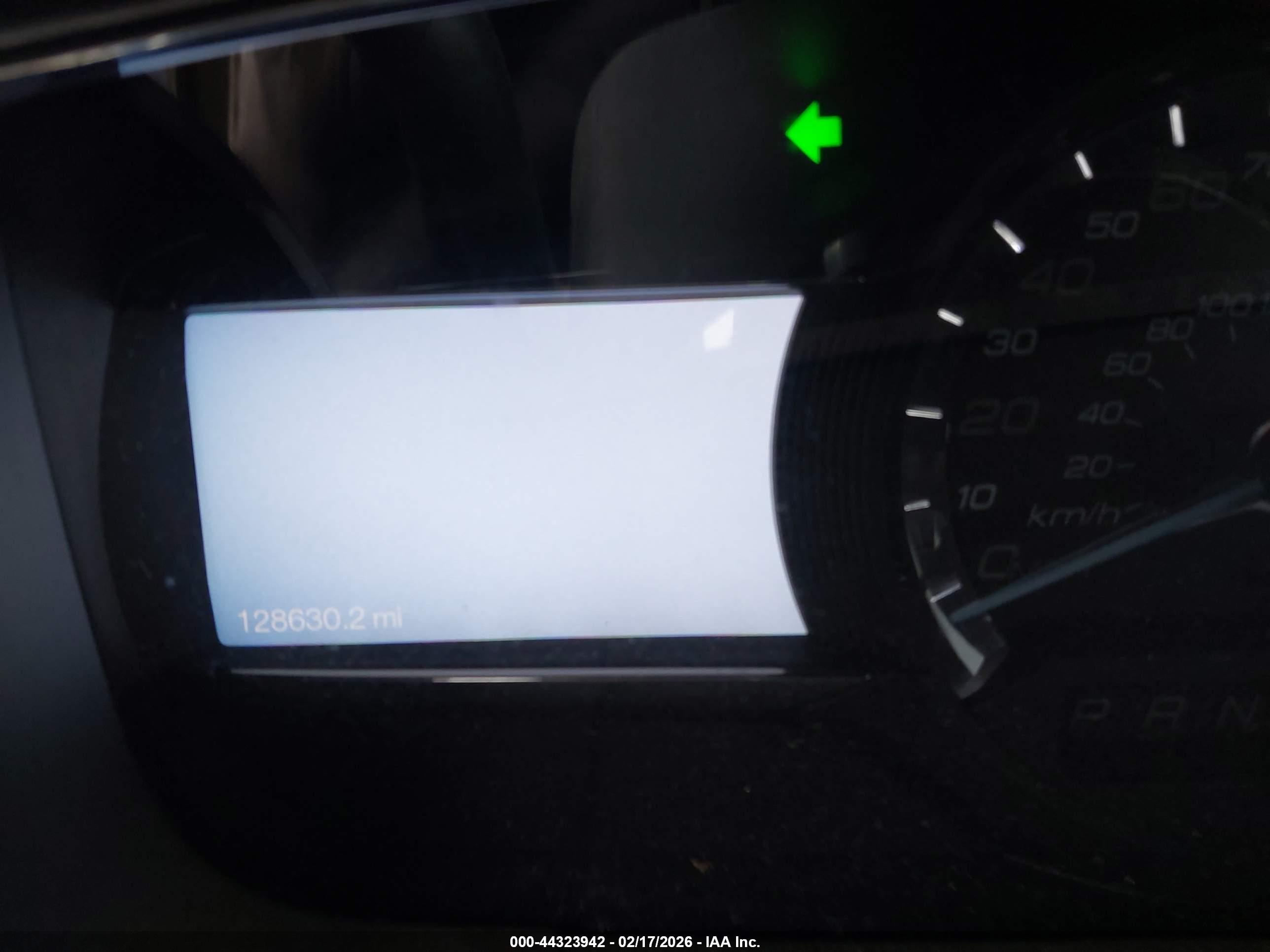FORD TAURUS image 7