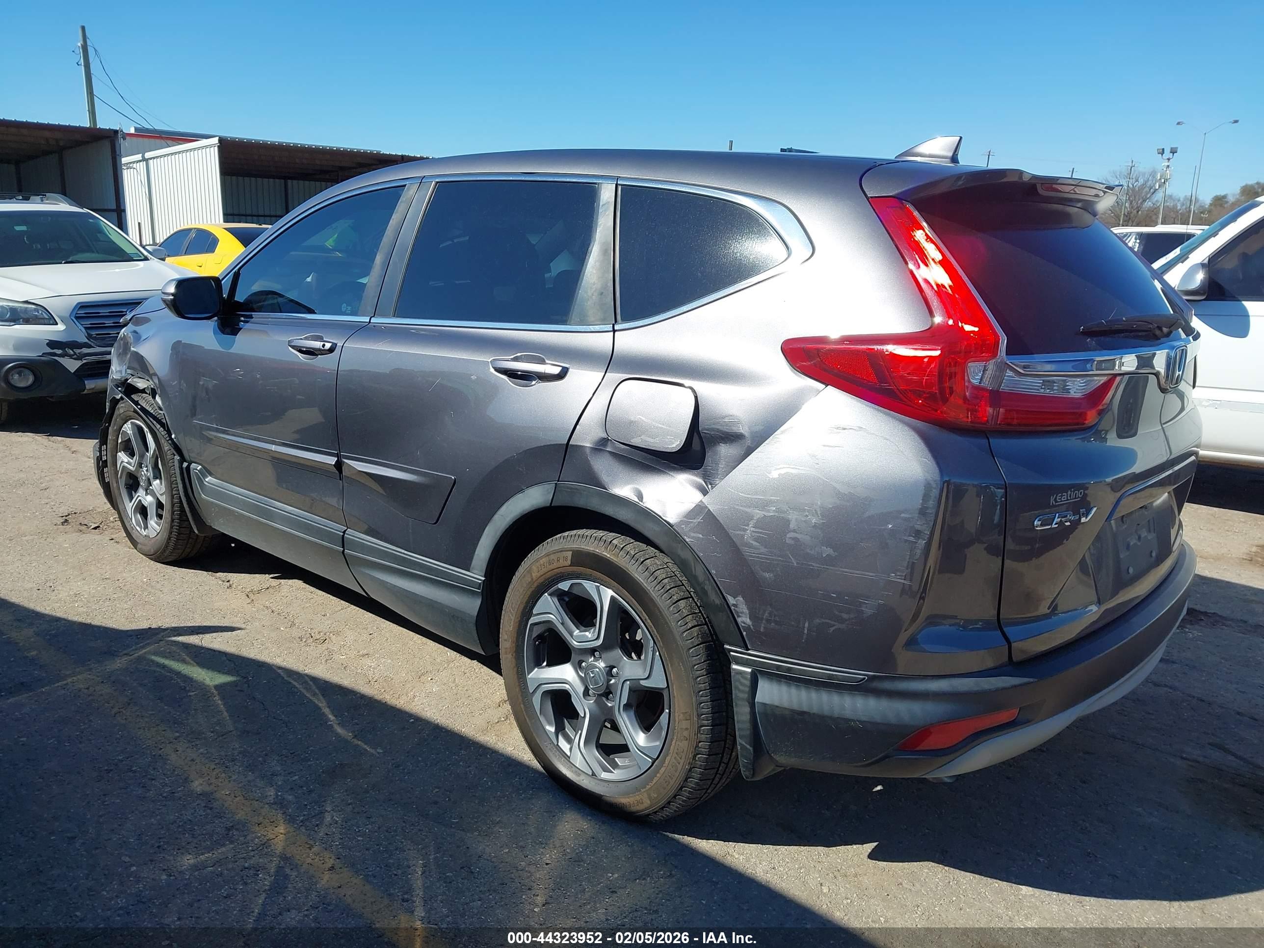 HONDA CR-V image 3