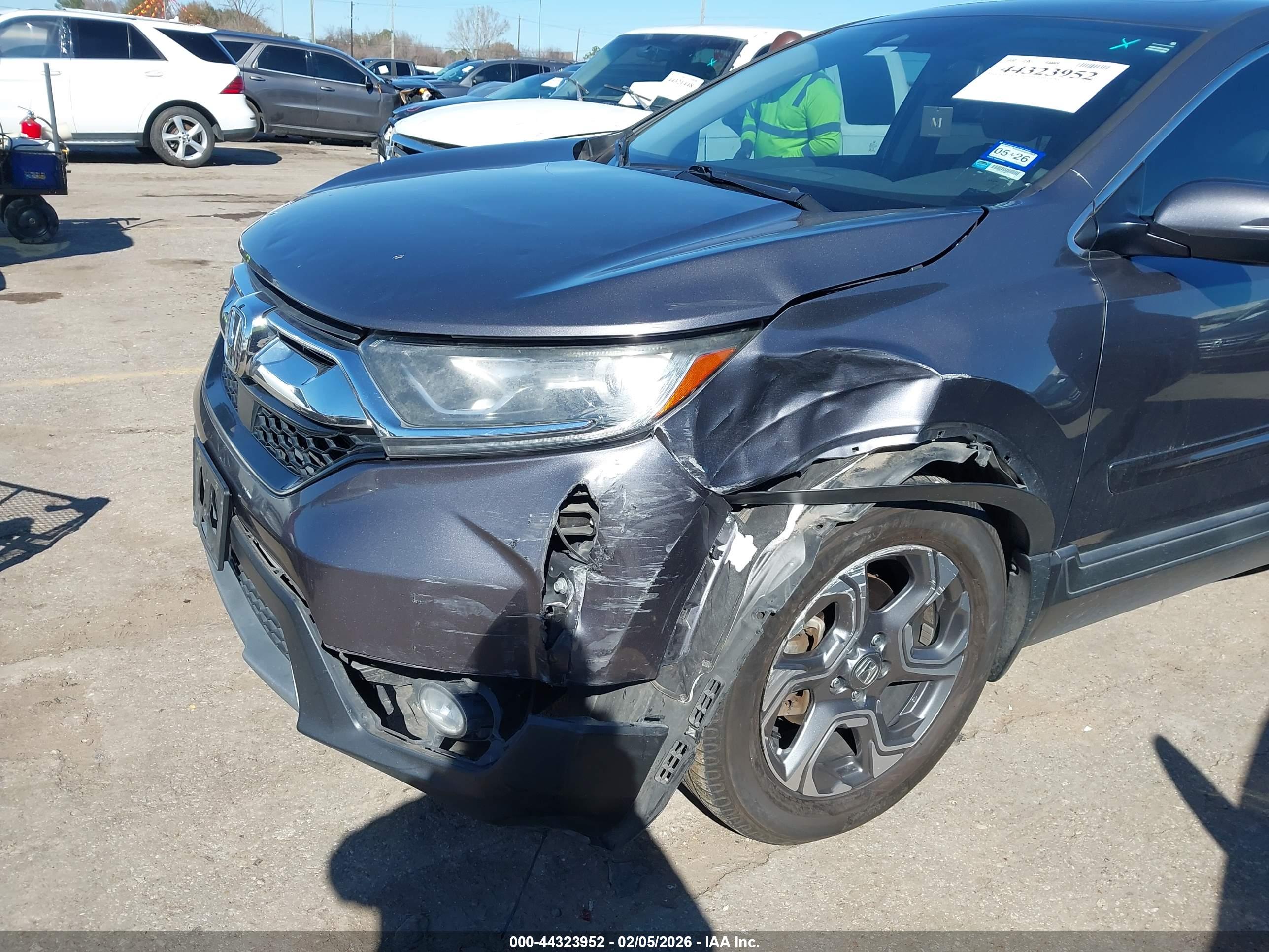 HONDA CR-V image 6