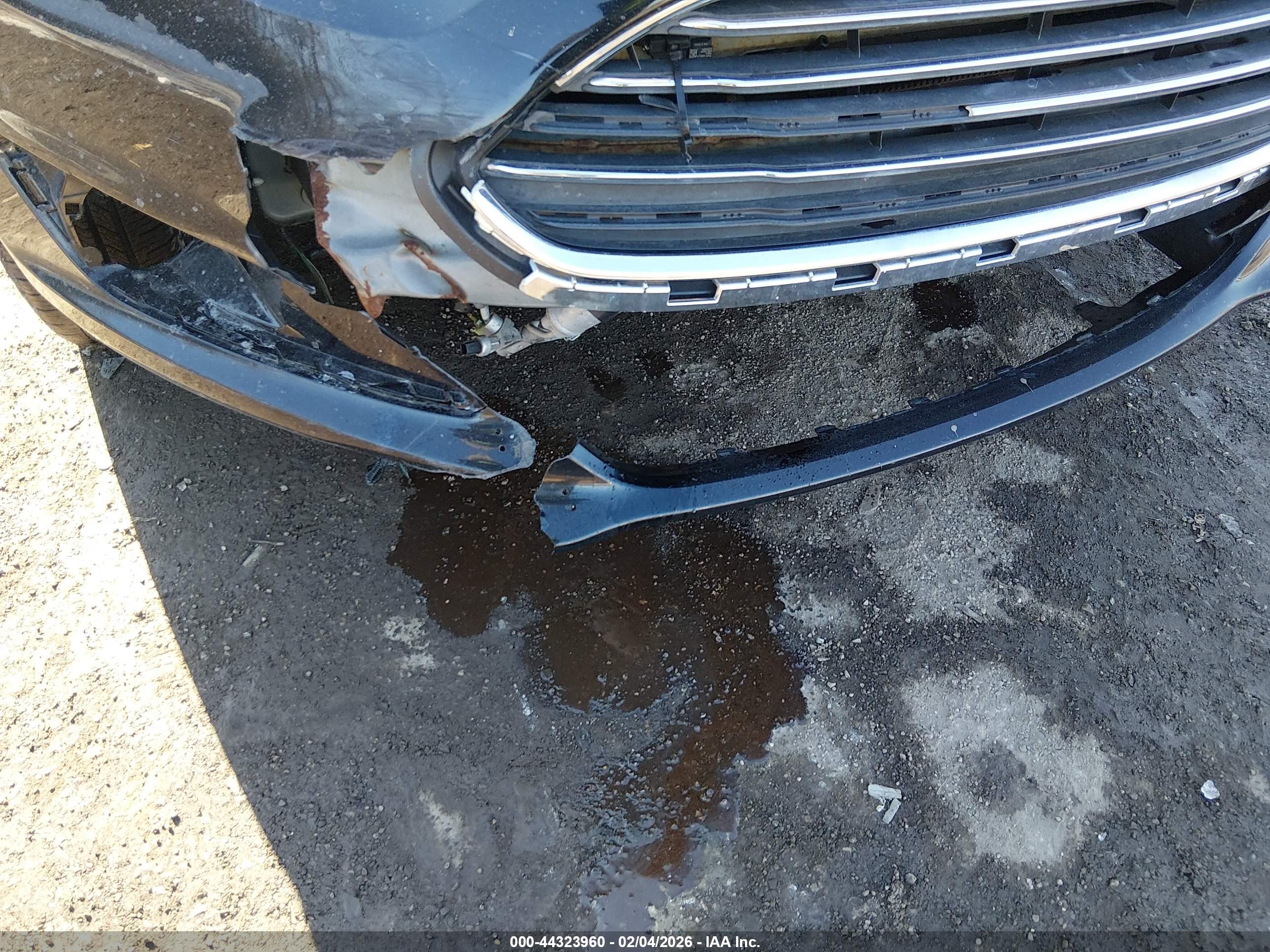 FORD FIESTA image 6