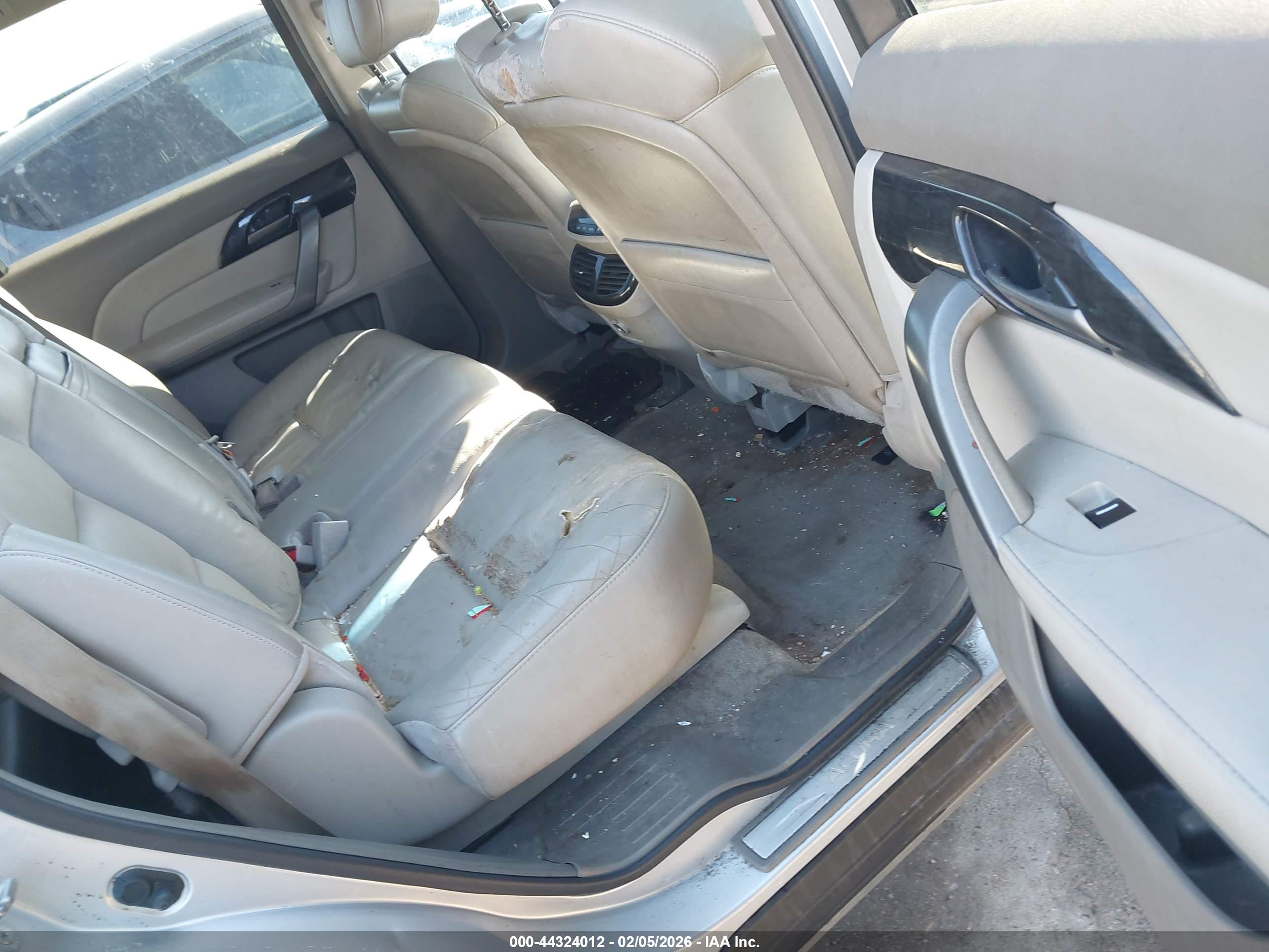 ACURA MDX image 8