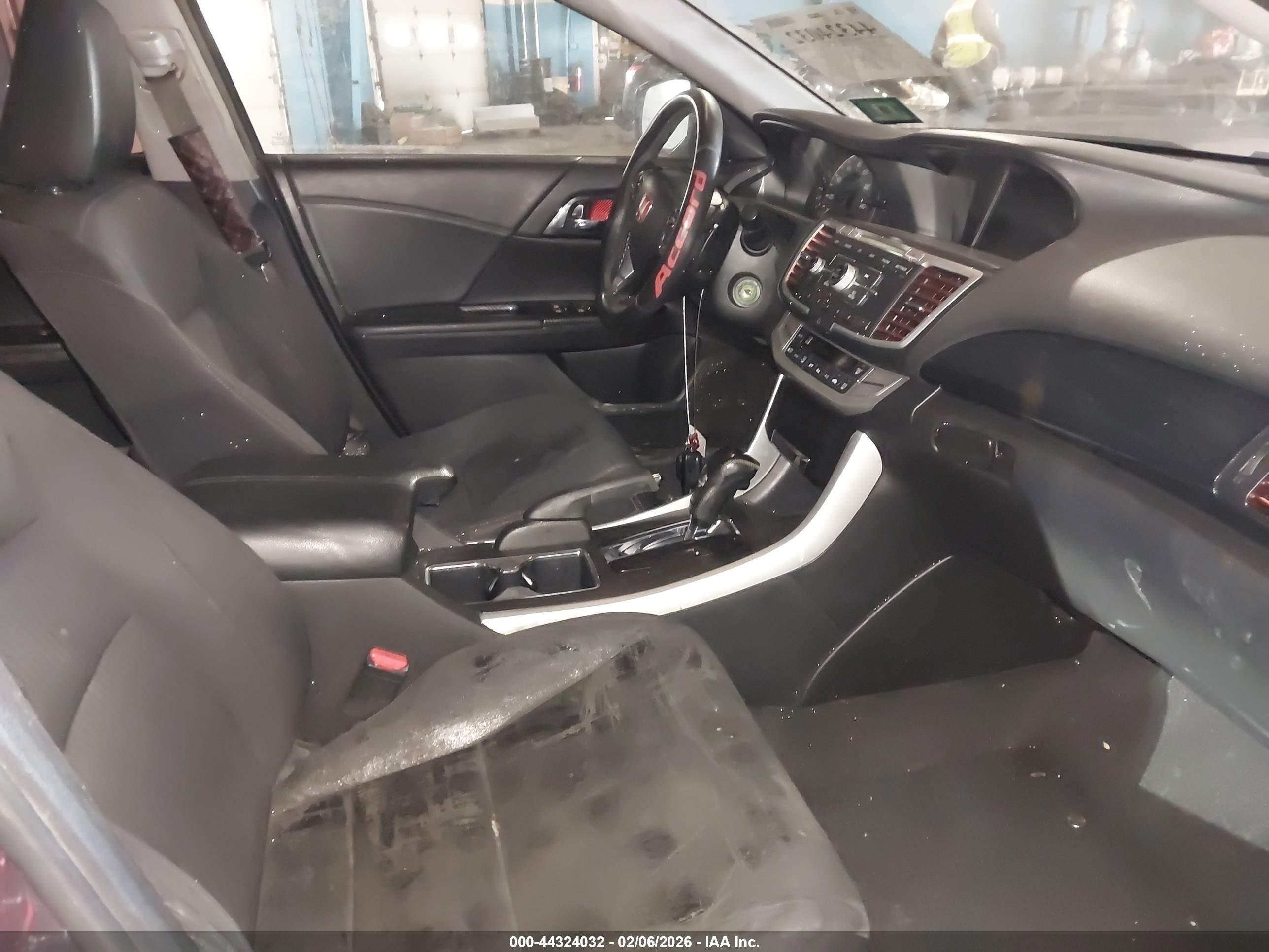 HONDA ACCORD image 5