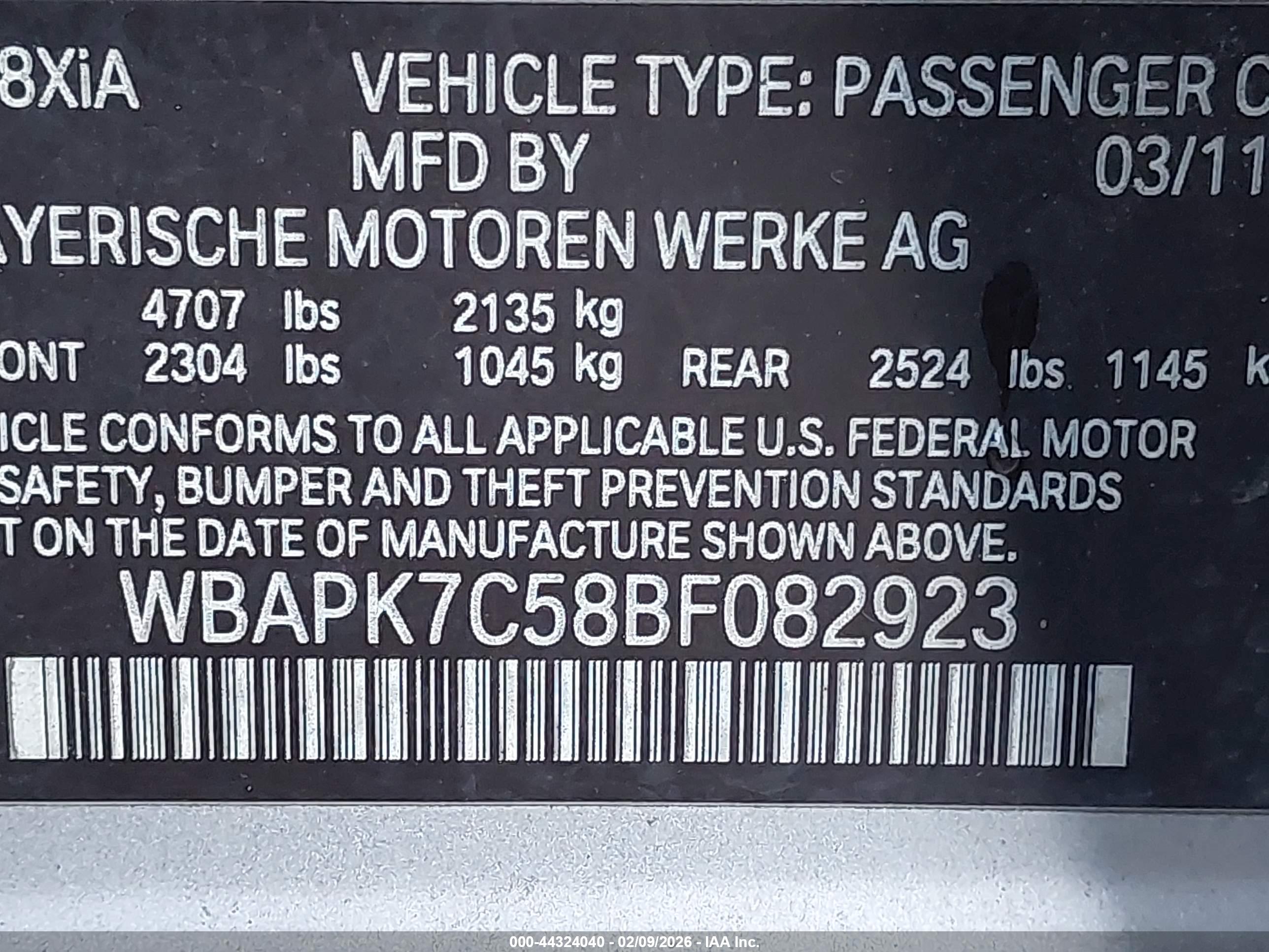 BMW 328I image 9