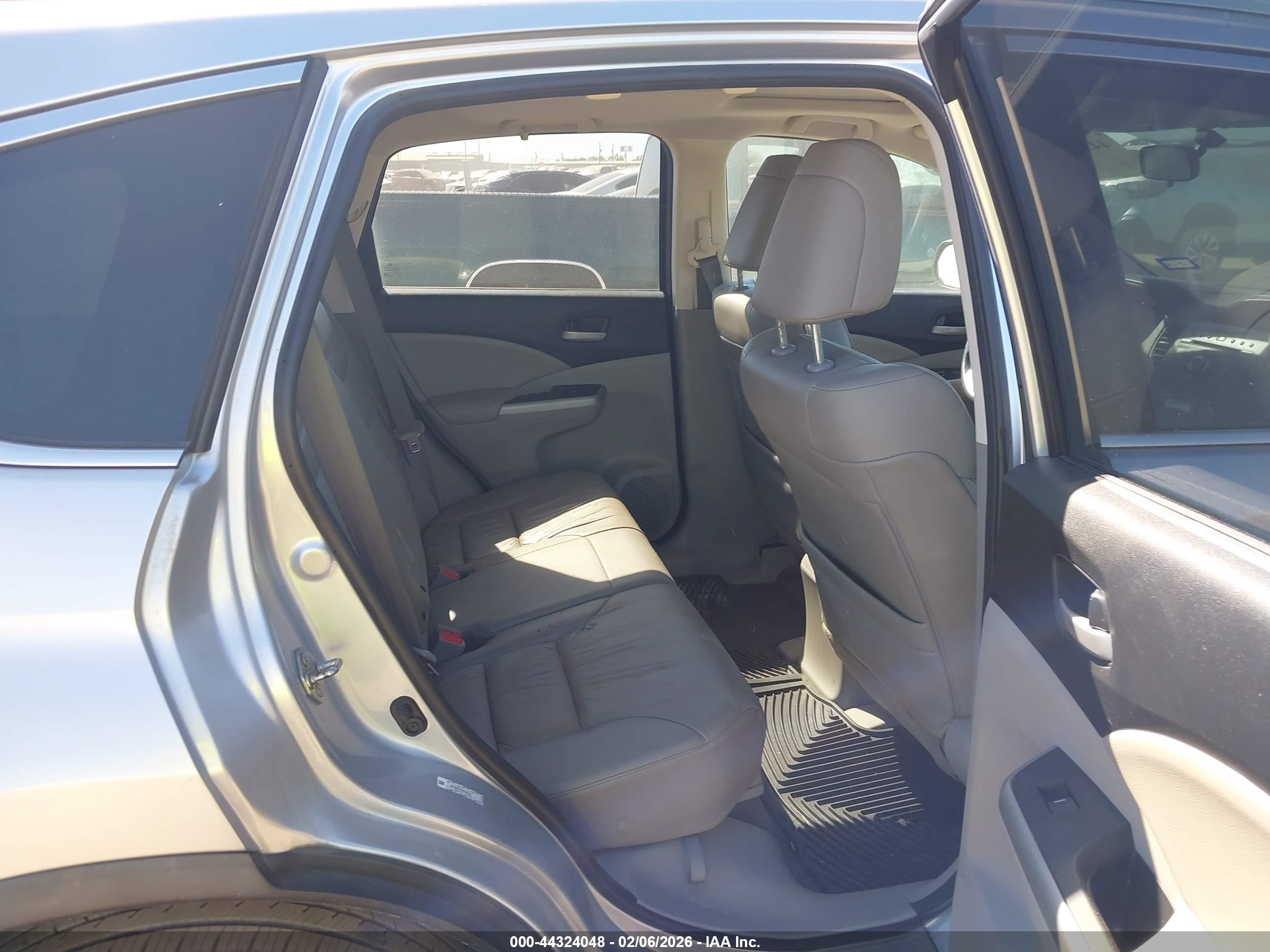 HONDA CR-V image 8