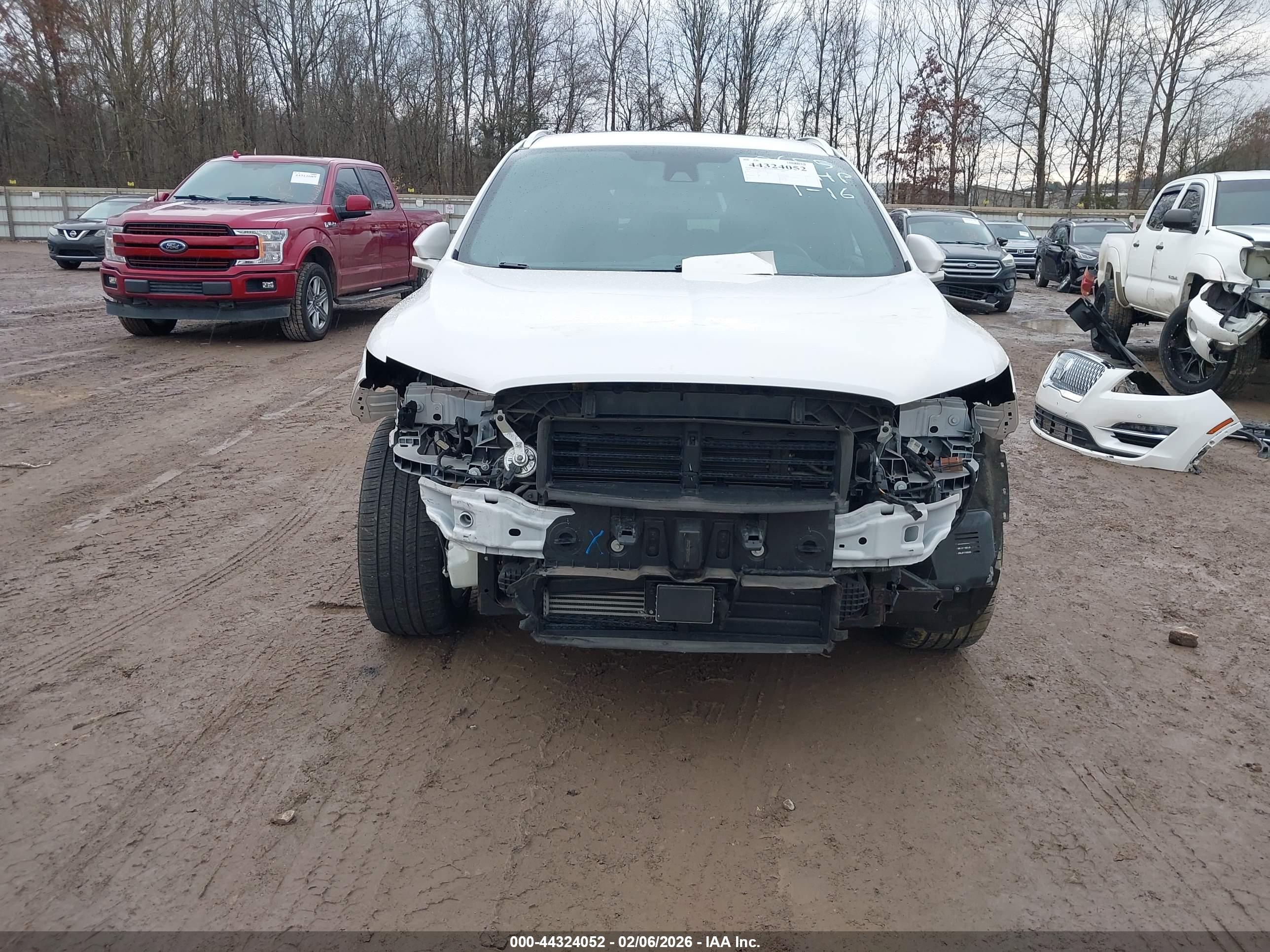 LINCOLN MKC image 6