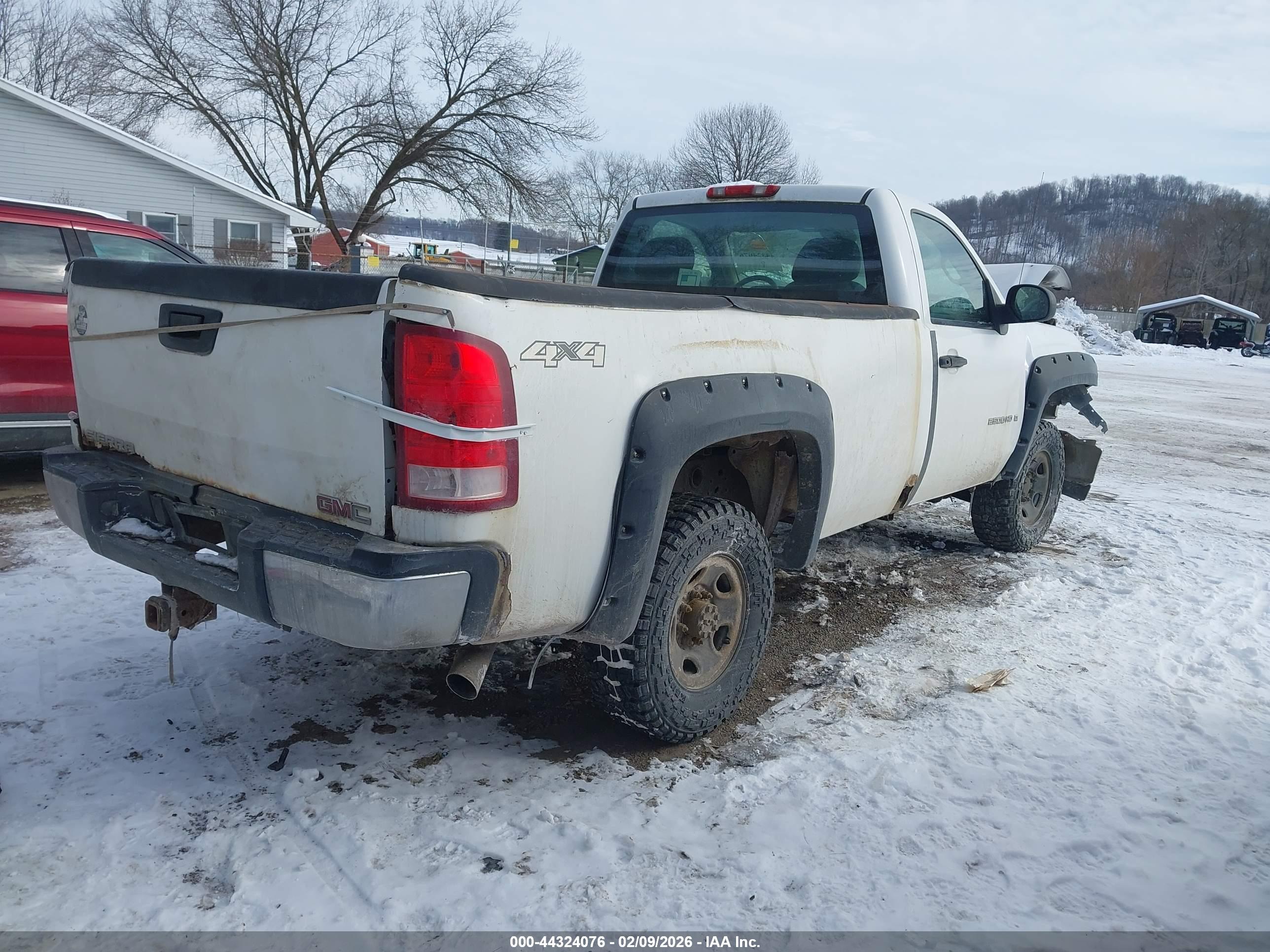 GMC SIERRA image 4