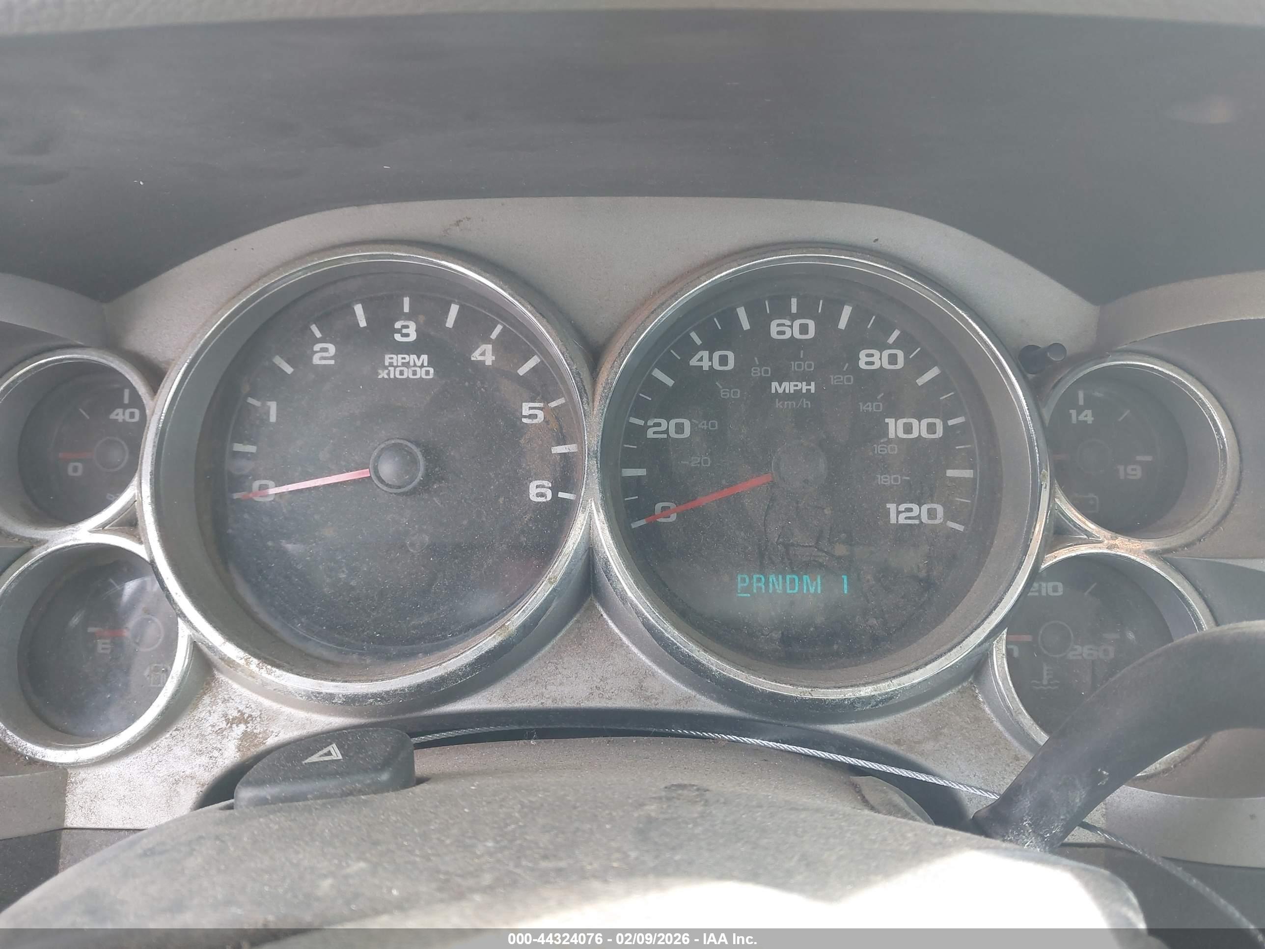 GMC SIERRA image 7