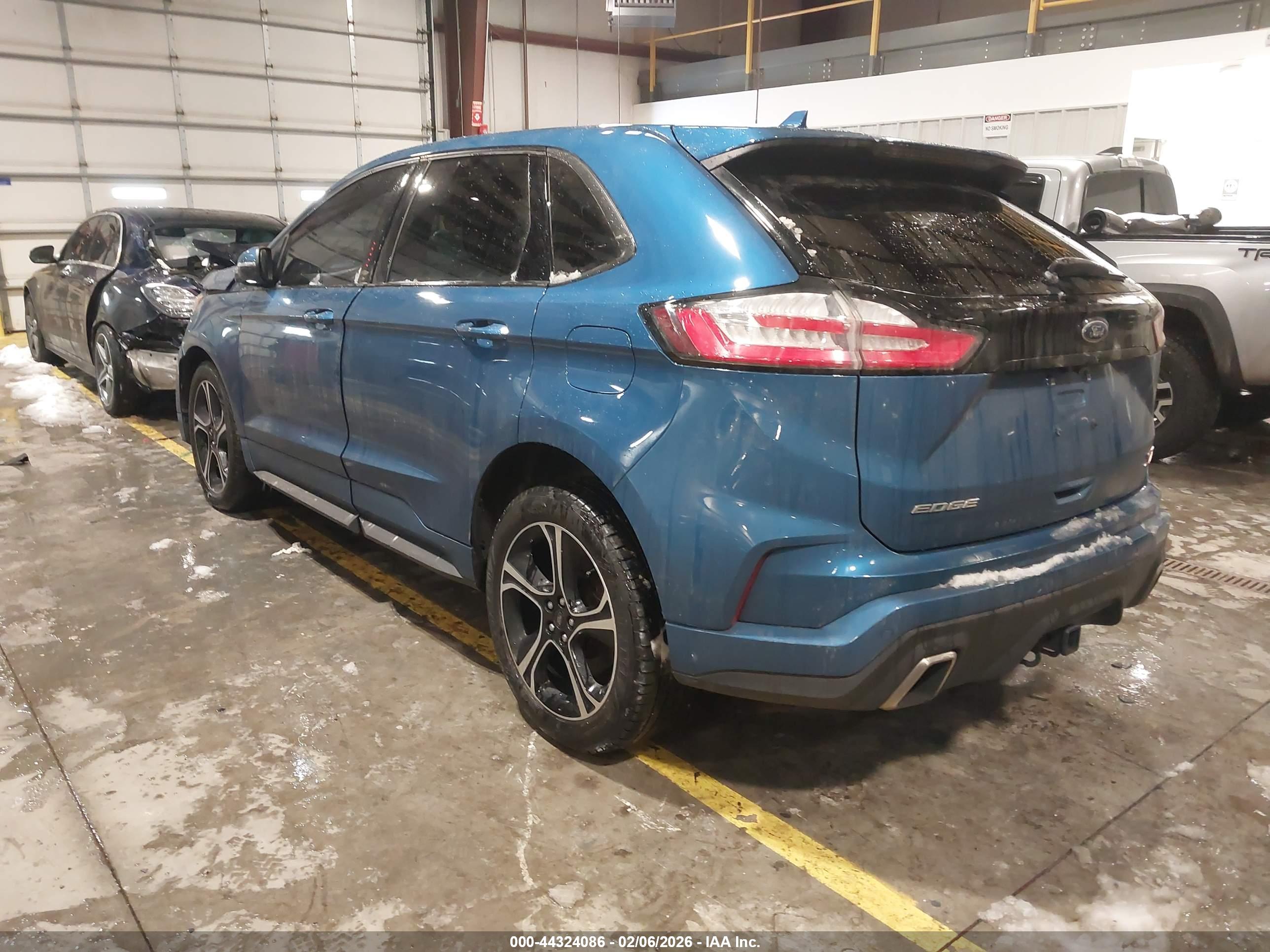 FORD EDGE image 3