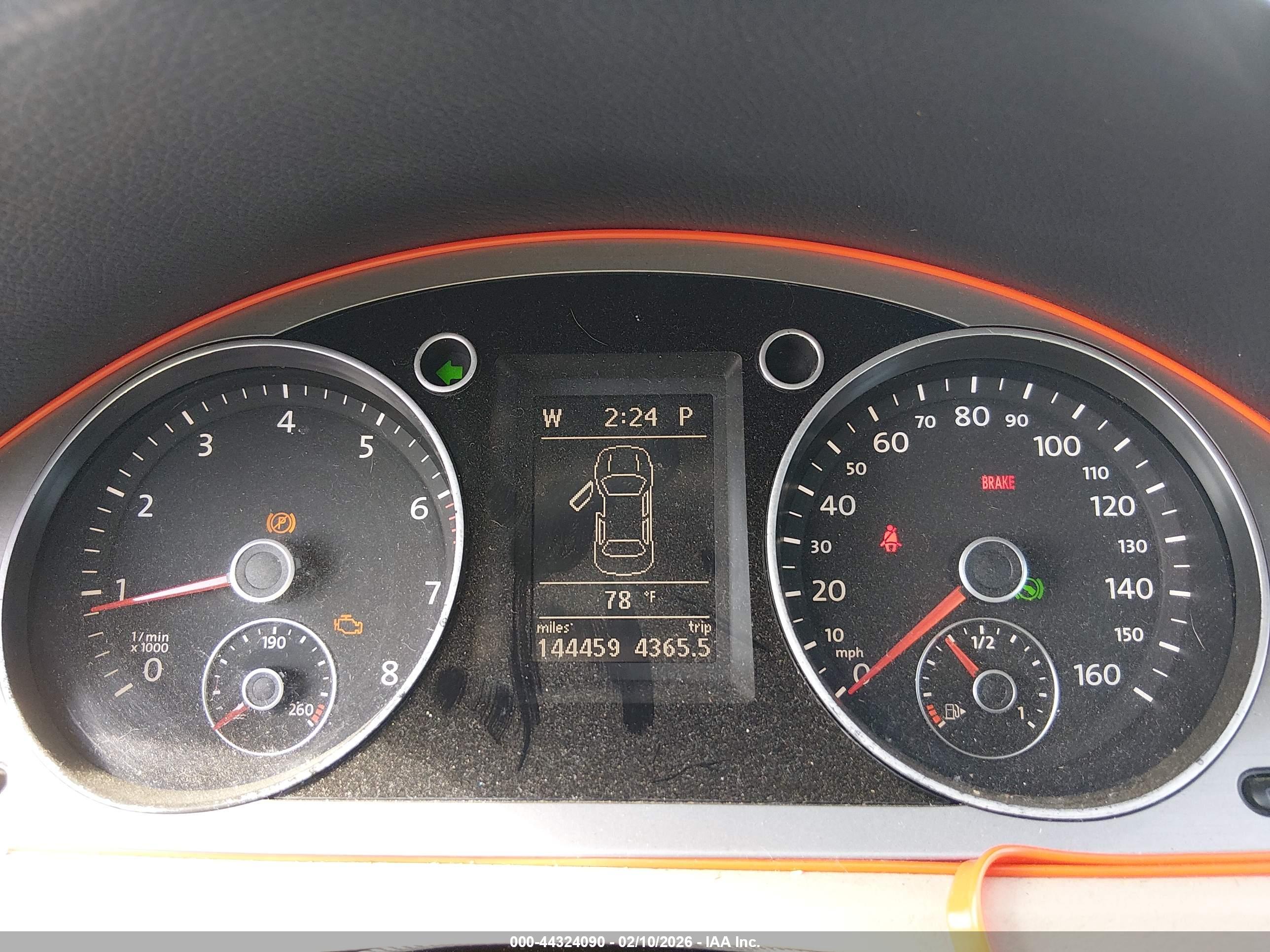 VOLKSWAGEN PASSAT image 7