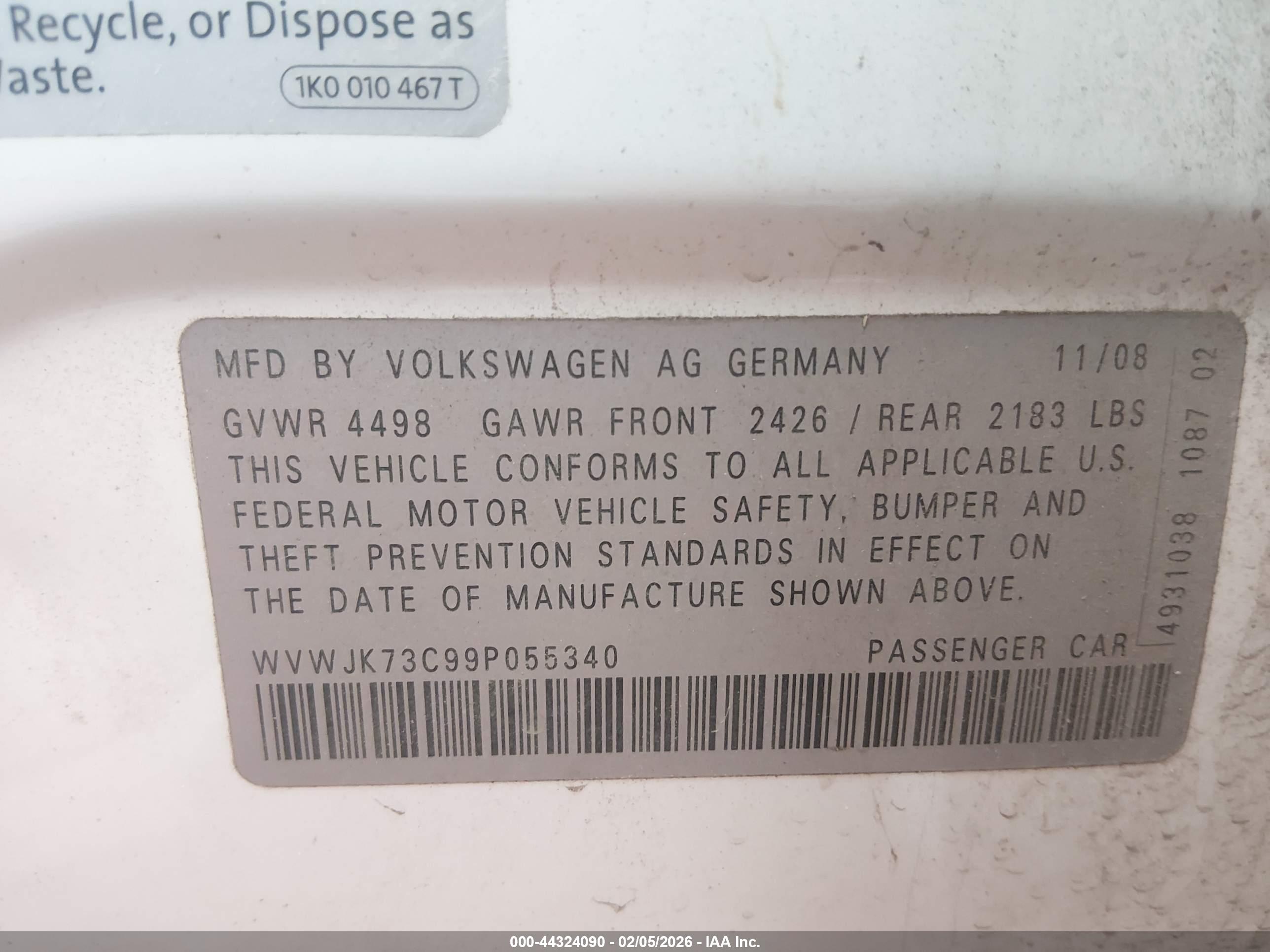 VOLKSWAGEN PASSAT image 9