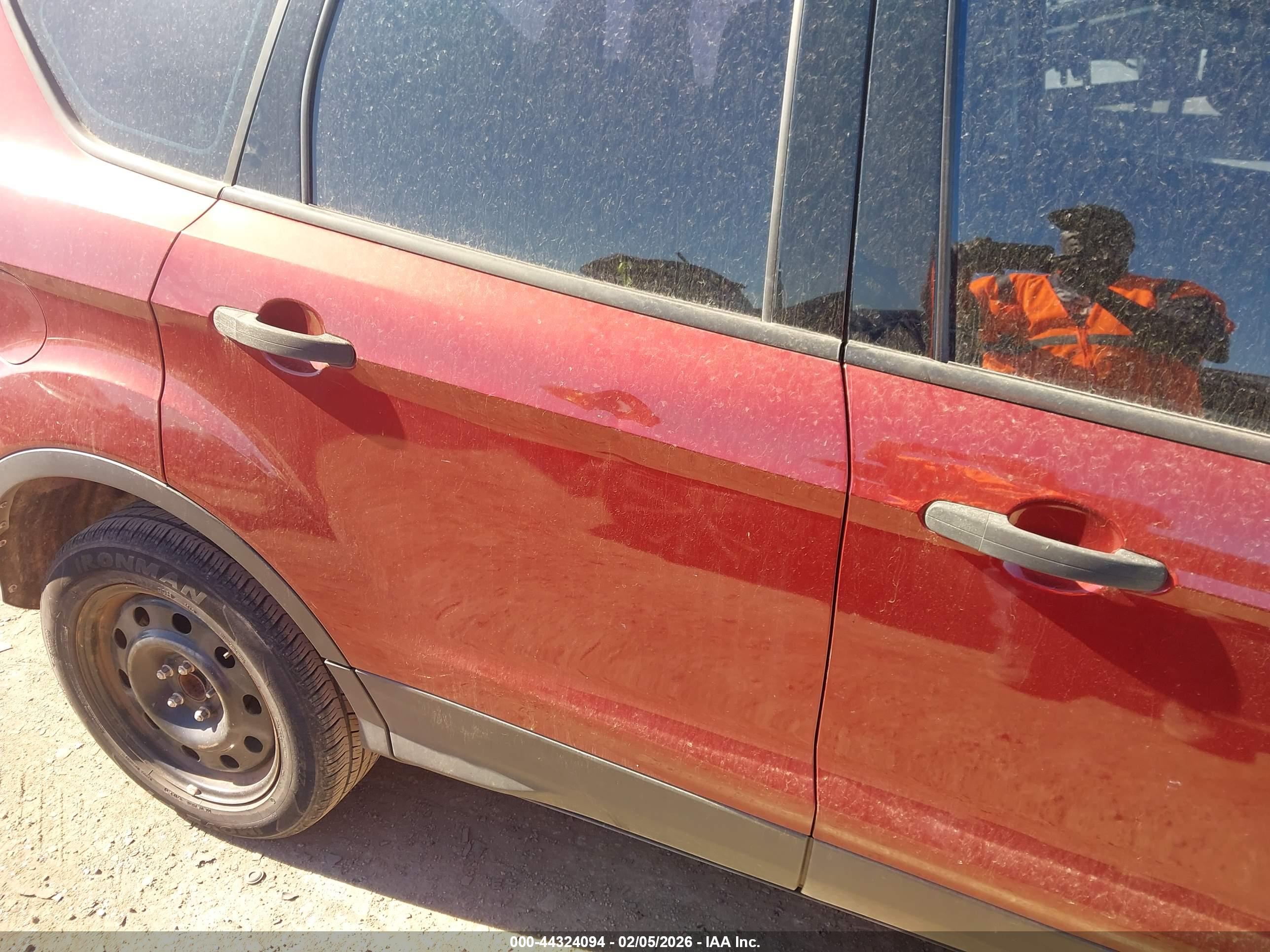 FORD ESCAPE image 6