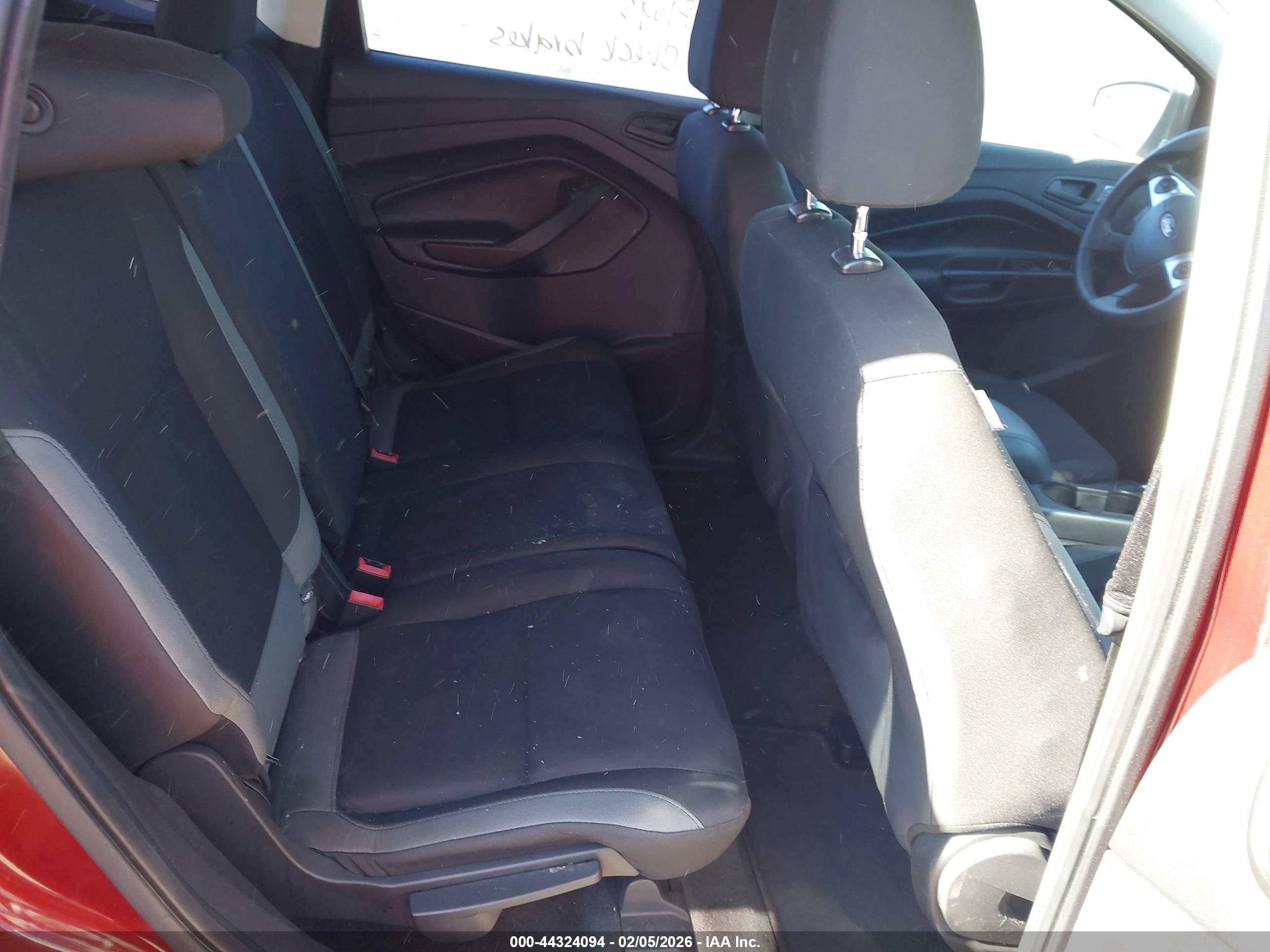 FORD ESCAPE image 8