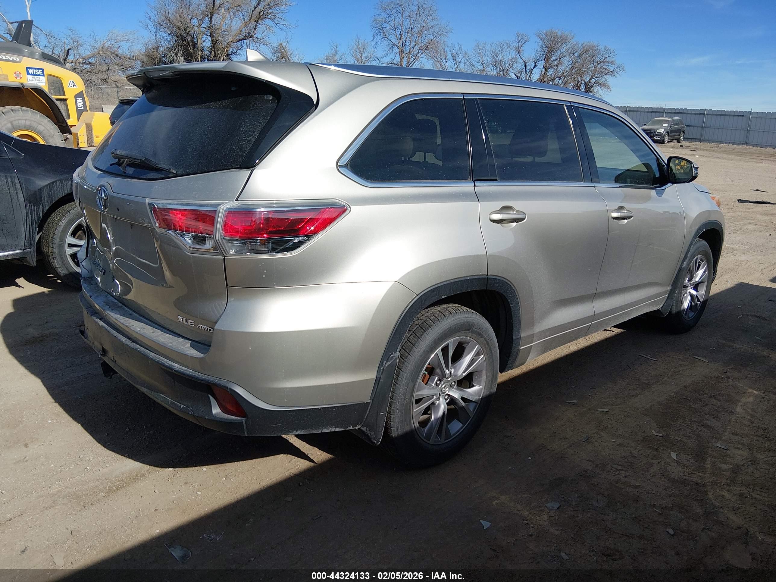 TOYOTA HIGHLANDER image 4