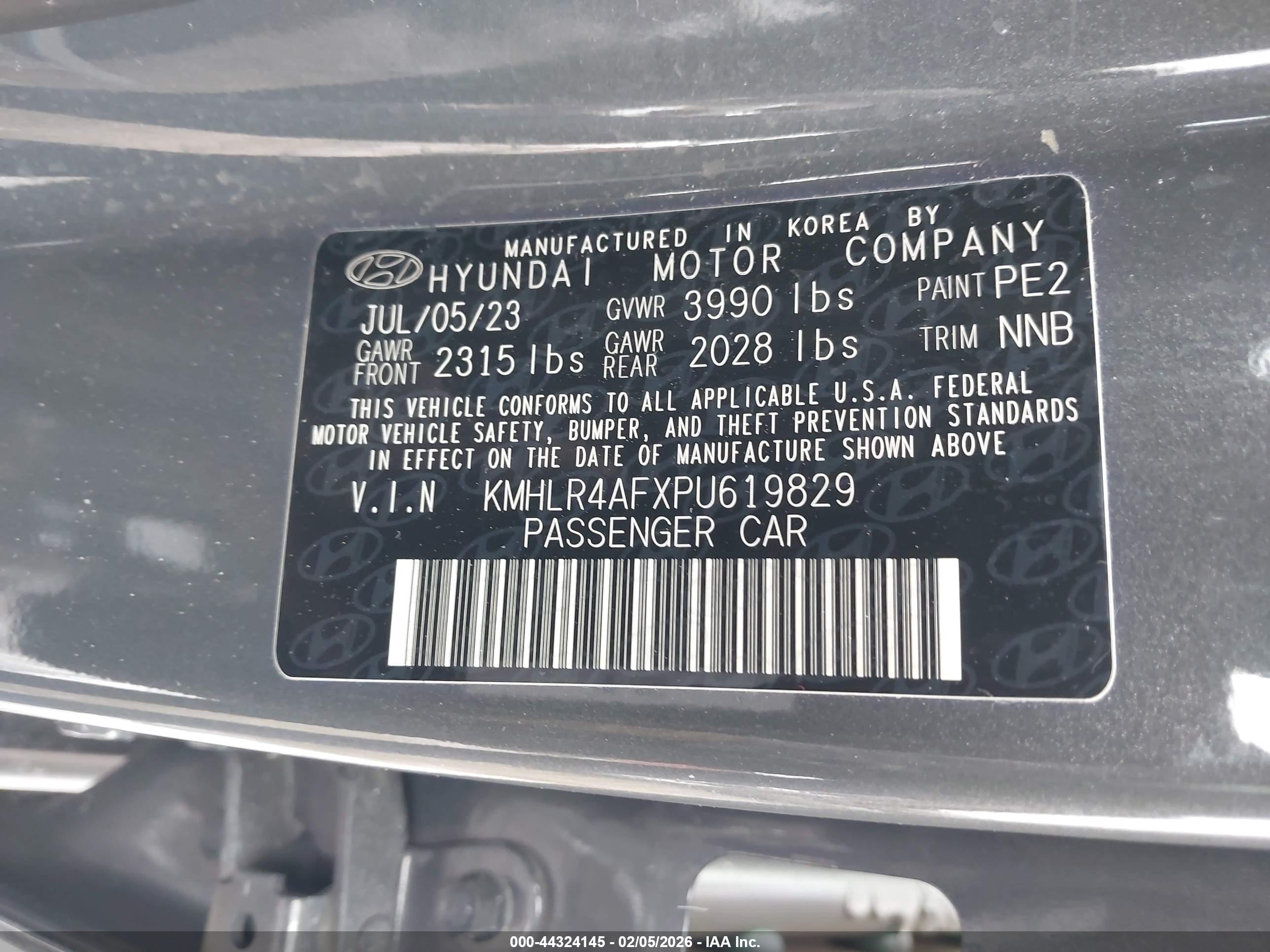 HYUNDAI ELANTRA image 9
